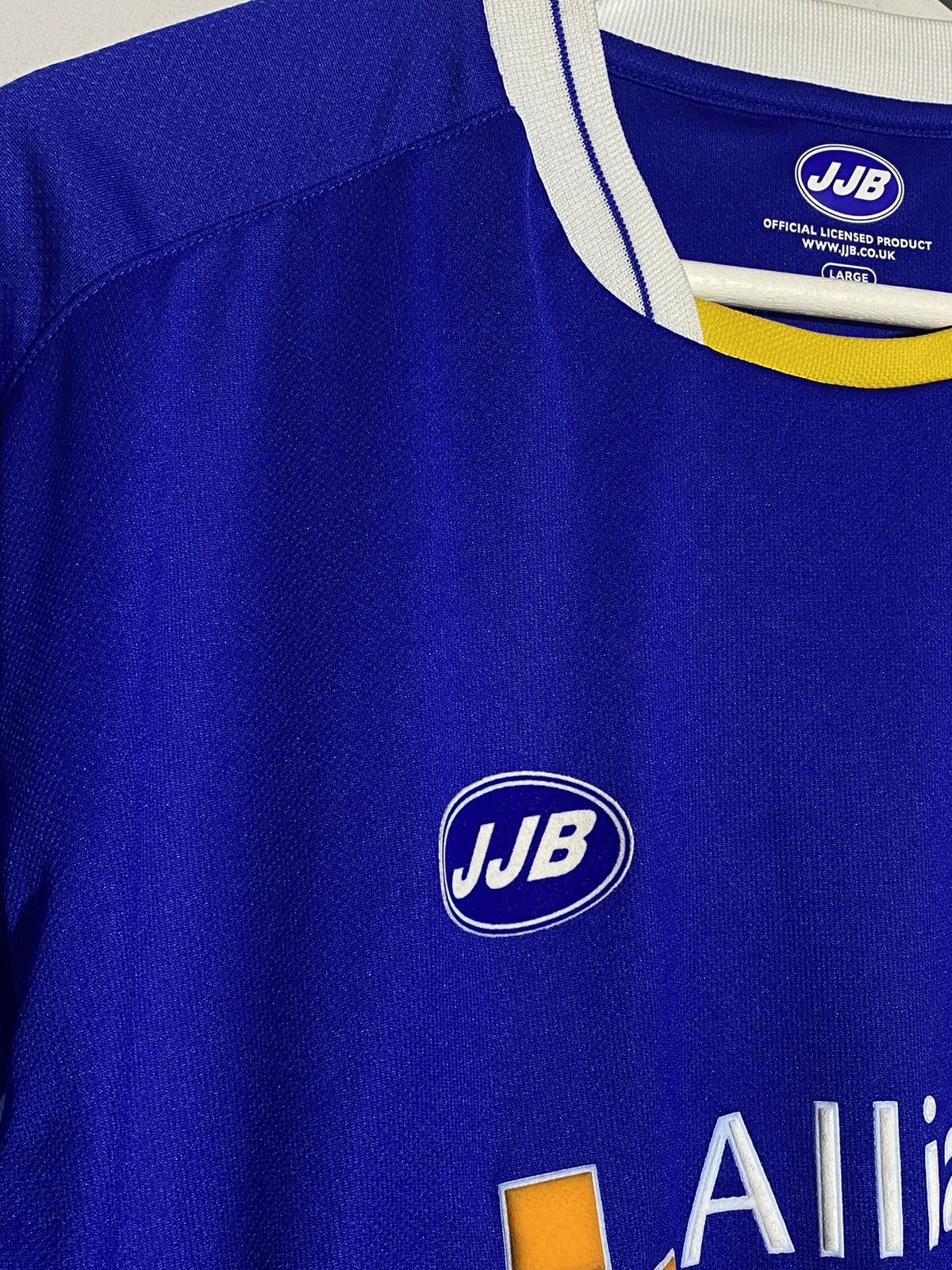 Vintage Vintage JJB Leicester City 2005/06 Home Football Shirt y2k Size US L / EU 52-54 / 3 - 6 Thumbnail