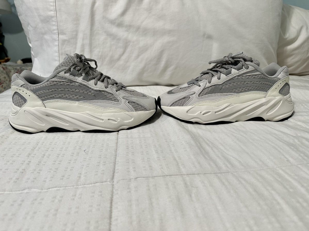 Adidas Yeezy 700v2 Static(2022) size 8 Size US 8 / EU 41 - 3 Thumbnail