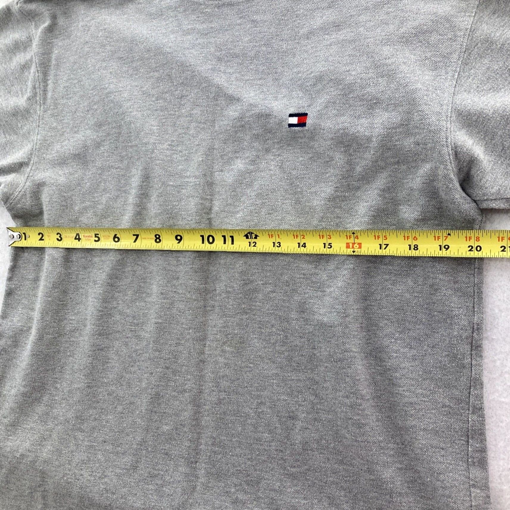 Tommy Hilfiger VINTAGE Tommy Hilfiger Shirt Mens M Gray Short Sleeve Crew Neck Logo T-Shirt - Cotton Blend Jersey All Seasons Size US M / EU 48-50 / 2 - 3 Thumbnail