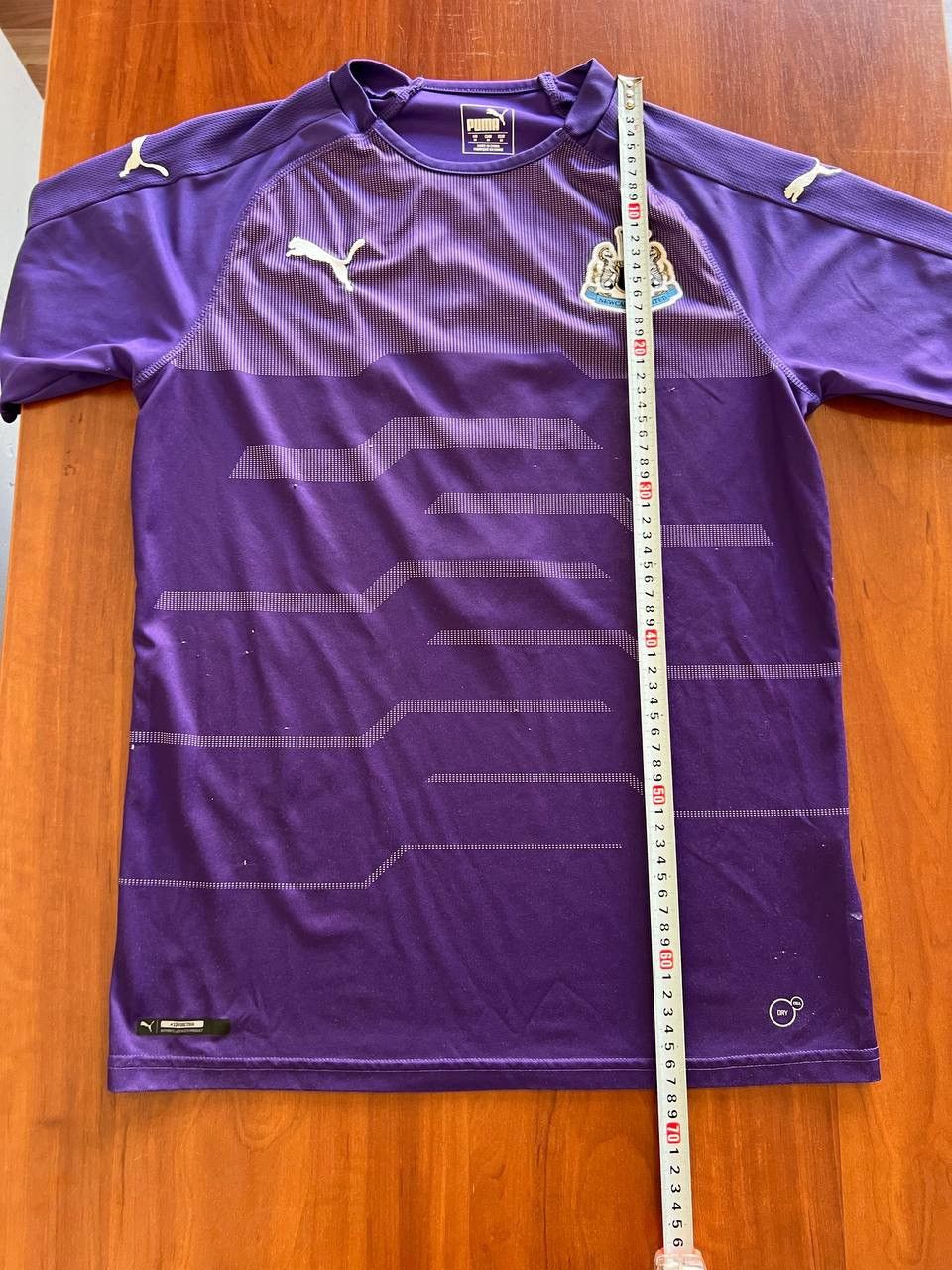 Puma 2018/19 NEWCASTLE UNITED #1 GK FOOTBALL SOCCER SET PUMA SZ M Size US M / EU 48-50 / 2 - 19 Thumbnail