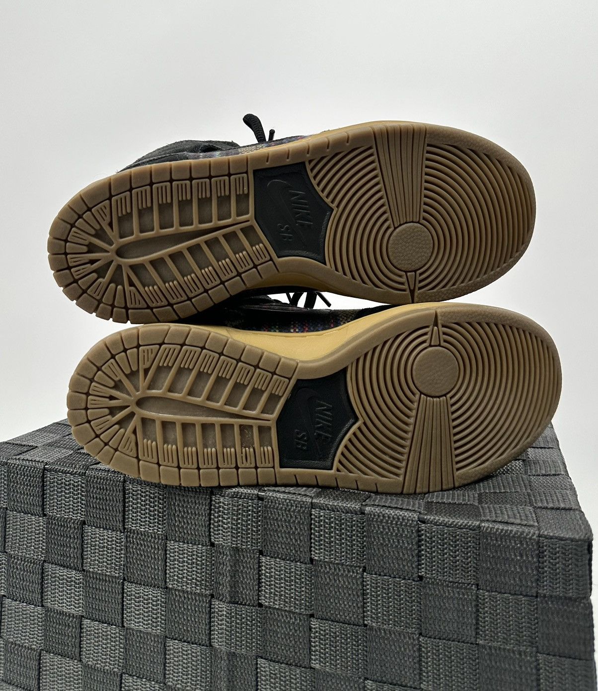Nike Nike SB Dunk High Premium Hacky Sack 2013 Size US 8 / EU 41 - 8 Thumbnail