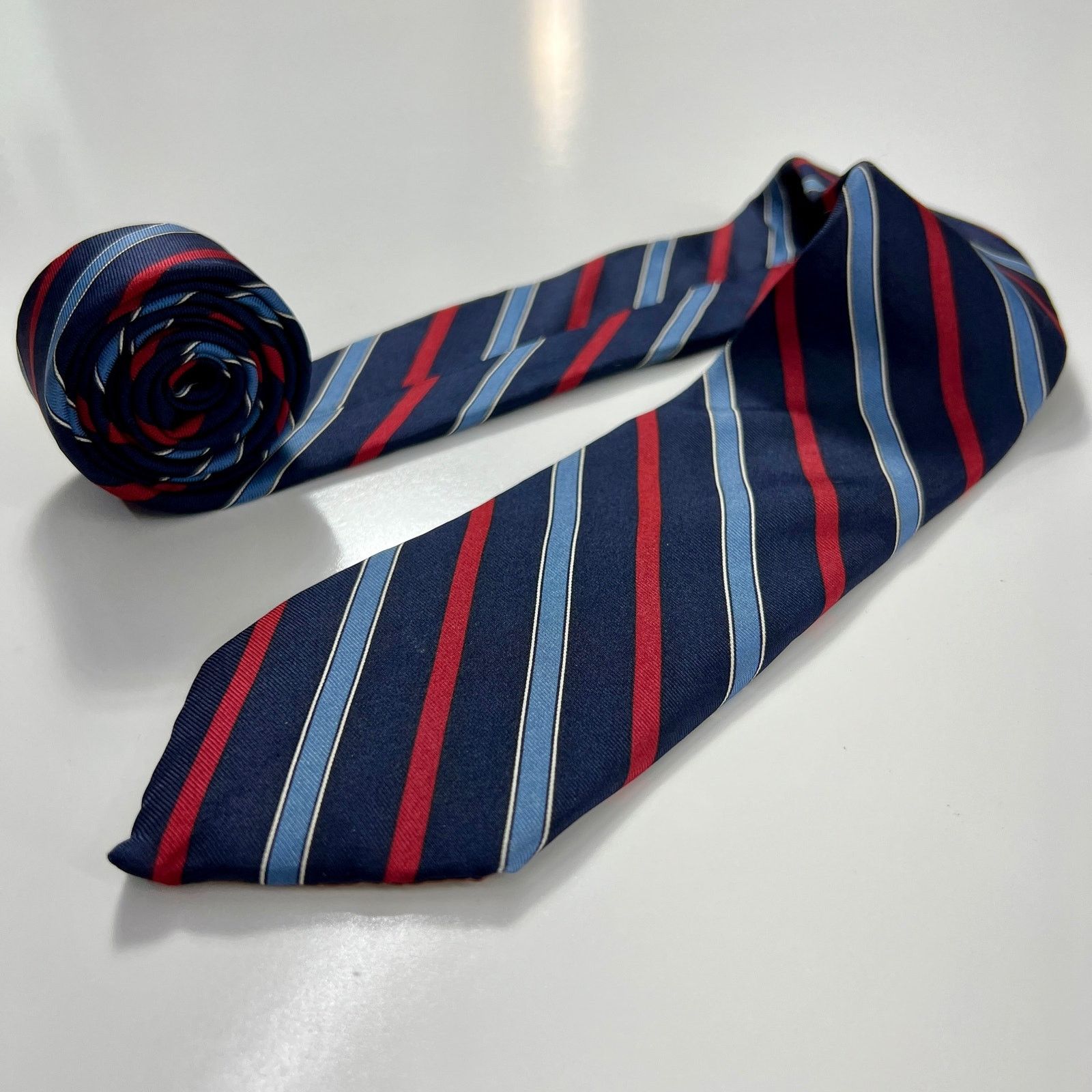 Yves Saint Laurent Yves Saint Laurant YSL Men's Tie Black Blue All Silk Necktie Size ONE SIZE - 1 Thumbnail
