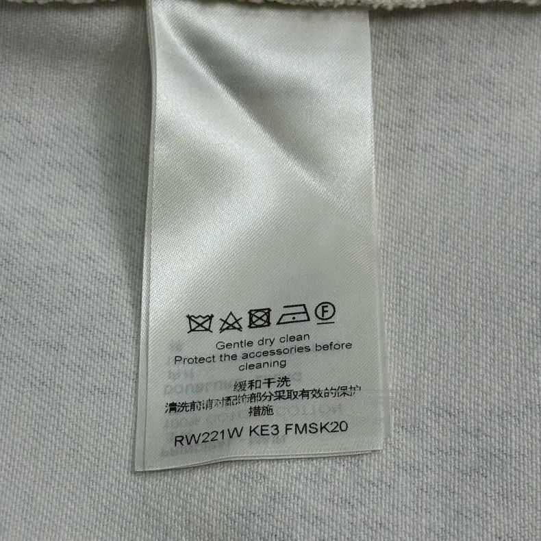Louis Vuitton Louis Vuitton Beige Checkerboard Leather Skirt Size 39" - 6 Thumbnail