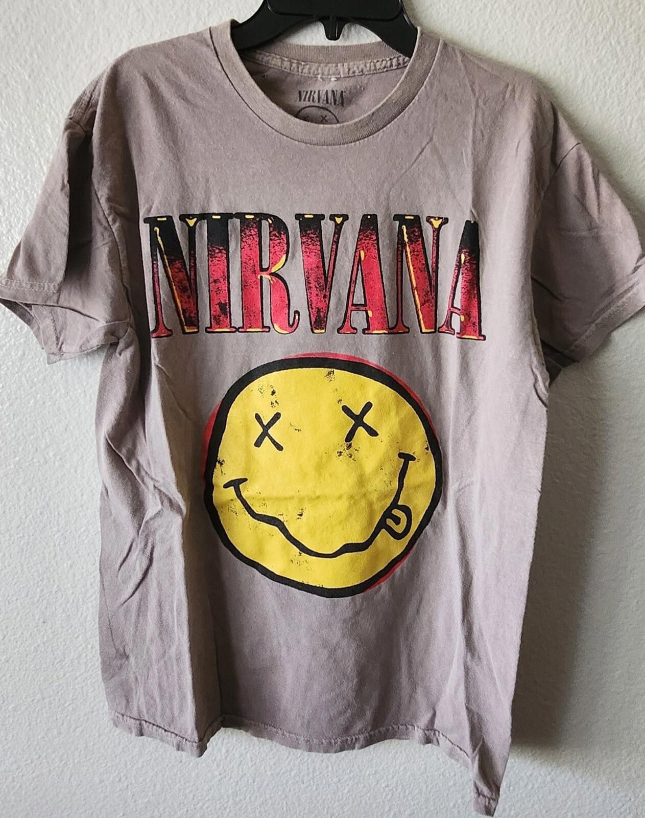 Nirvana Nirvana MEDIUM Brown Acid Band Rock Metal 90s Minor Flaws Size US M / EU 48-50 / 2 - 1 Thumbnail