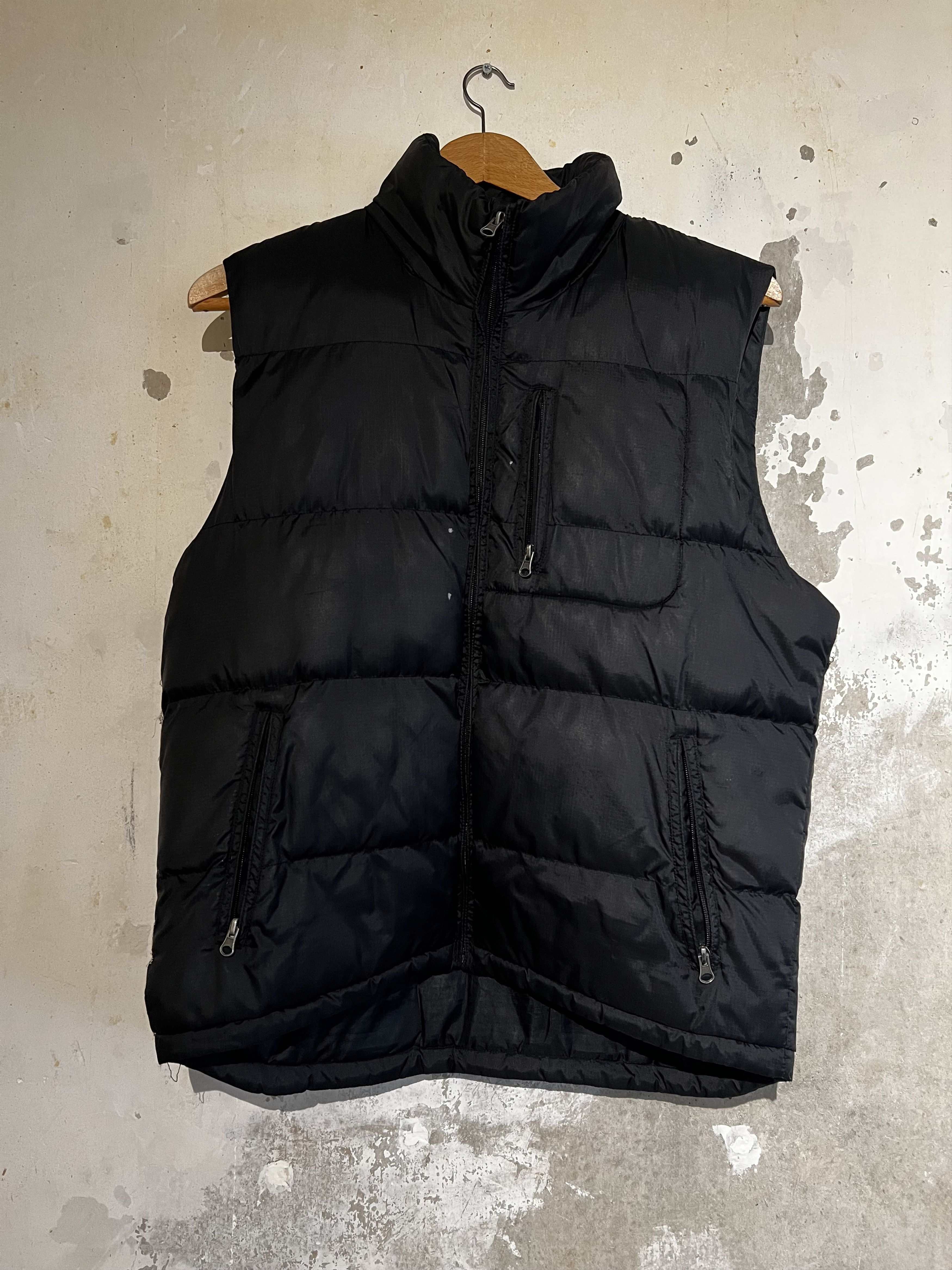Vintage Black Puffer Gilet Vest Jacket Size US M / EU 48-50 / 2 - 1 Thumbnail