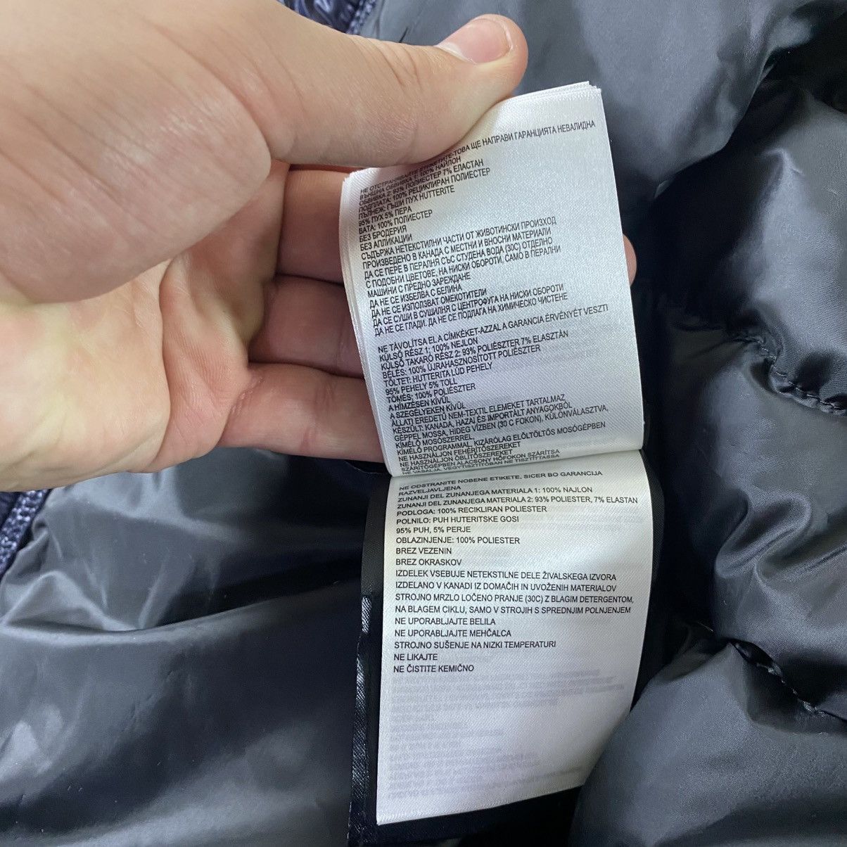Canada Goose Canada goose Hybridge lite hooded micro puffer jacket Size US L / EU 52-54 / 3 - 23 Thumbnail