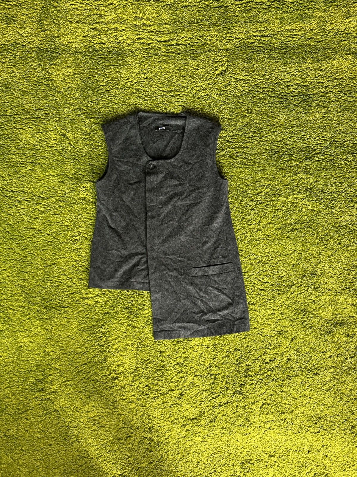 Japanese Brand Yukai avant garde assymetric wool vest Size M / US 6-8 / IT 42-44 - 1 Thumbnail