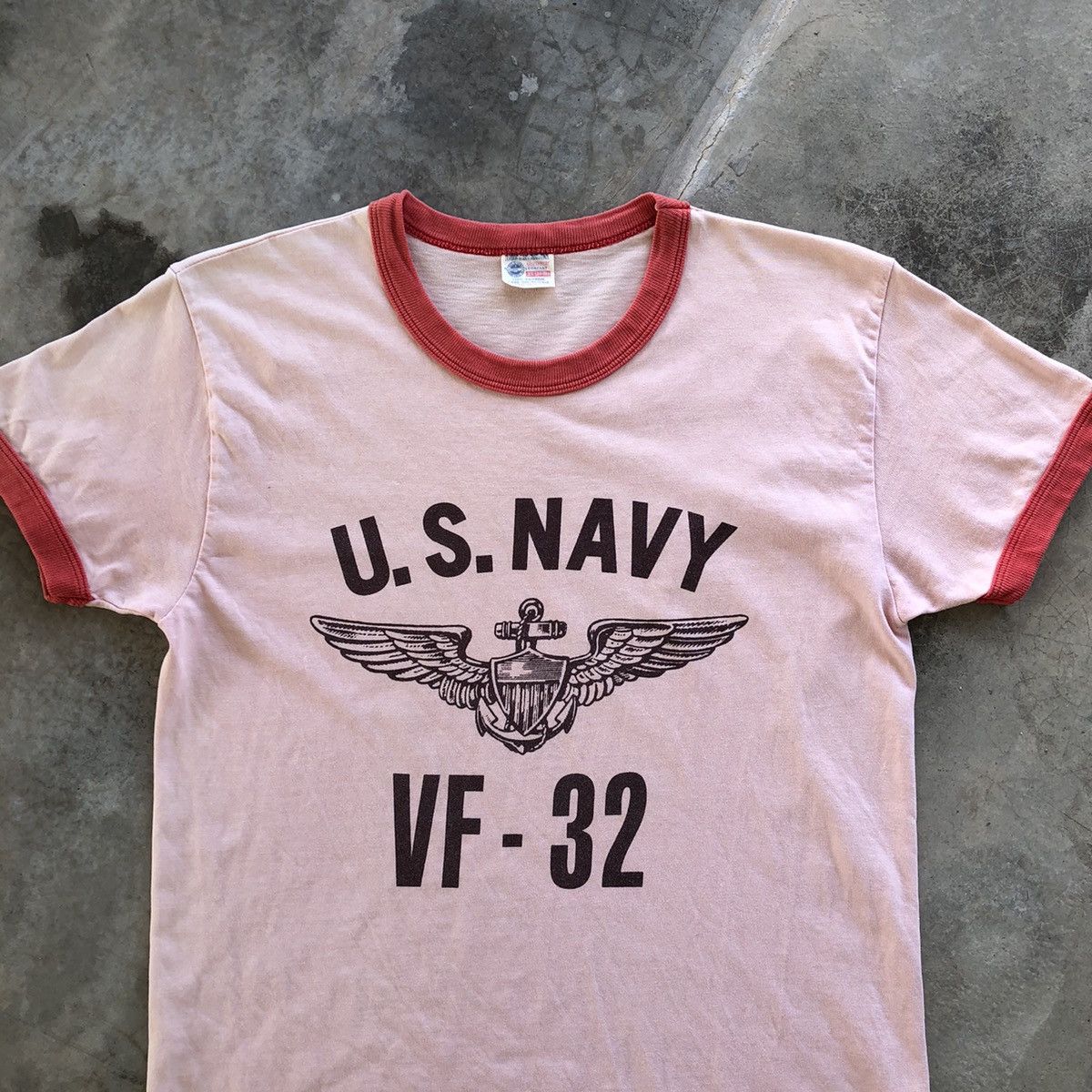Buzz Rickson's × Toyo Enterprises BUZZ RICKSON VF-32 Swordsmen Tomcat Rare Design Ringer Shirt Size US XS / EU 42 / 0 - 3 Thumbnail