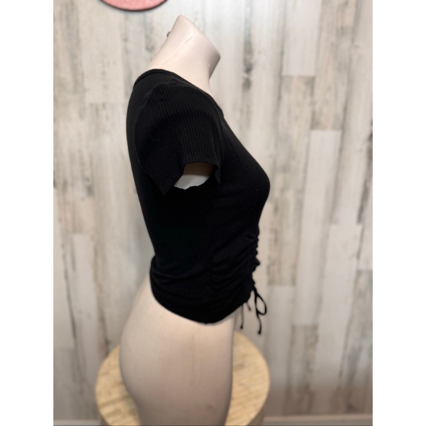 Other No Boundaries Black Ruched Drawstring Crop Top Size S Size S / US 4 / IT 40 - 7 Thumbnail