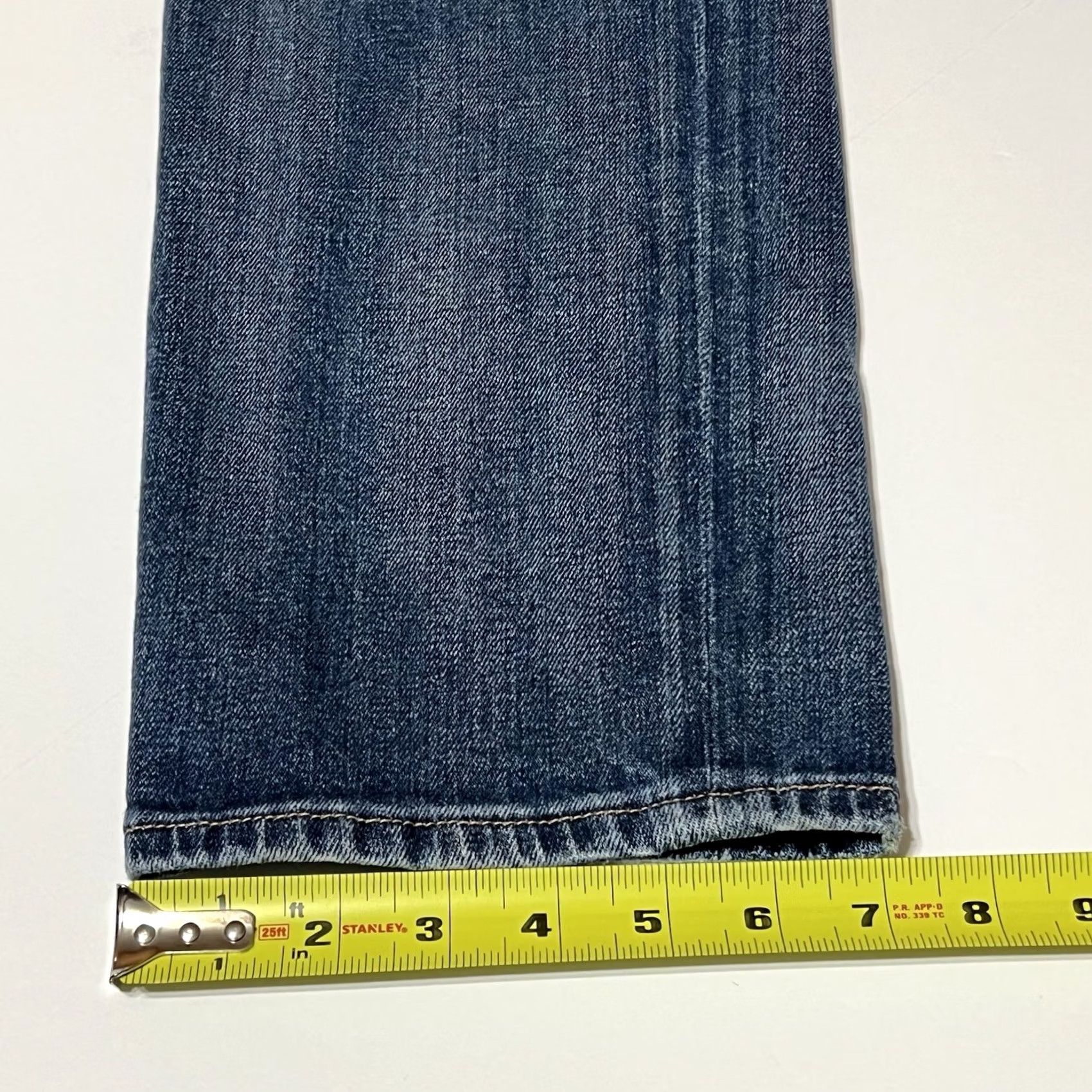 Lucky Brand Lucky Brand Jeans Mens 36x34 Blue 121 Heritage Slim Denim Shirt? No, Jeans. Size US 36 / EU 52 - 7 Thumbnail