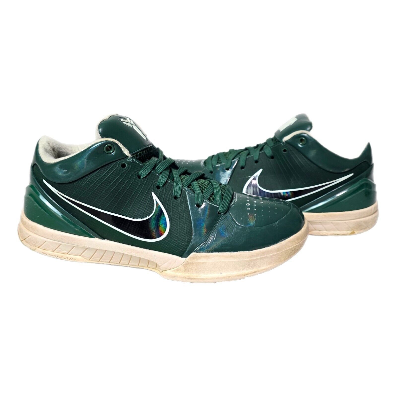 Nike Undefeated x Nike Kobe 4 Protro Milwaukee Bucks Size 11 Size US 11 / EU 44 - 1 Thumbnail