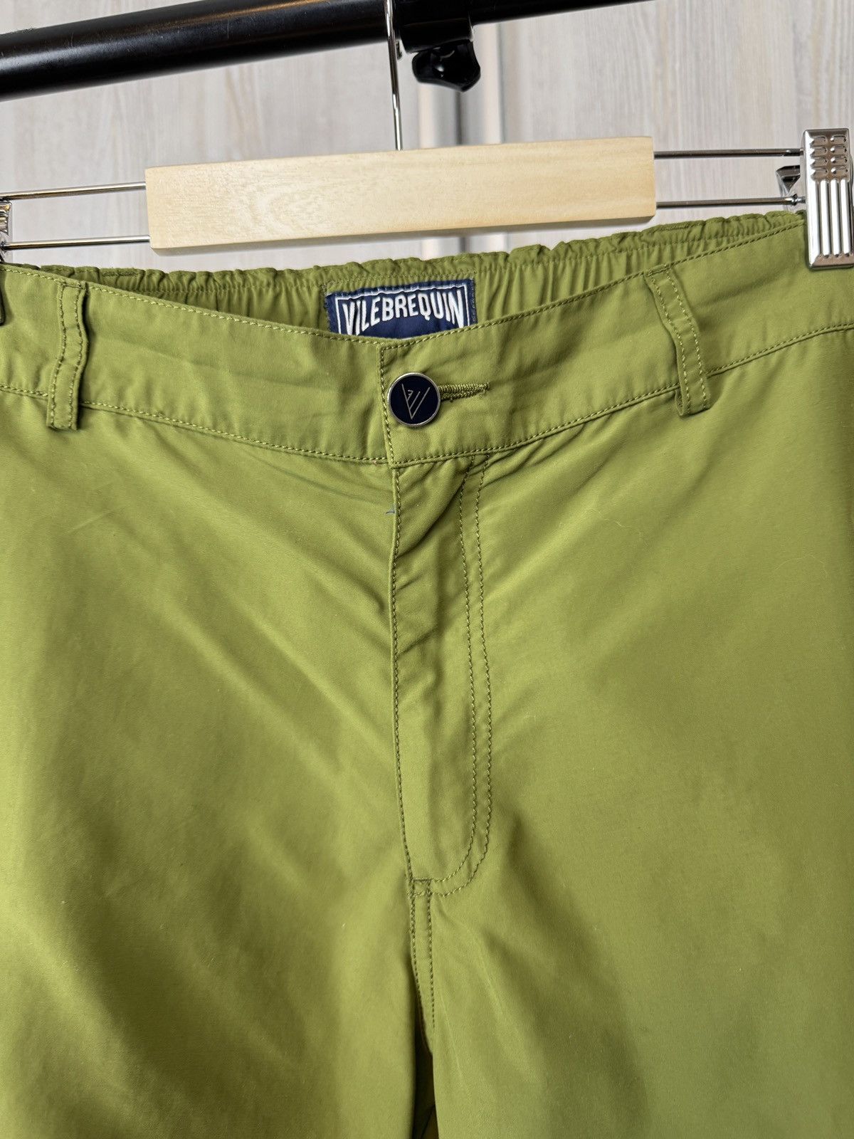 Vilebrequin Vilebrequin khaki green classic nylon shorts Size US 37 - 9 Thumbnail