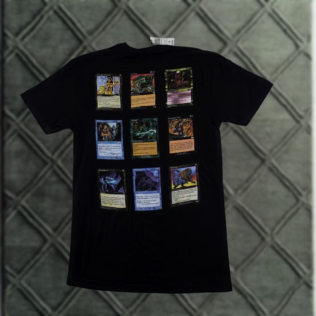 Vintage Magic the Gathering T-Shirt Adult Small Black Mtg Cards Graphic Box Lunch Size US S / EU 44-46 / 1 - 1 Thumbnail