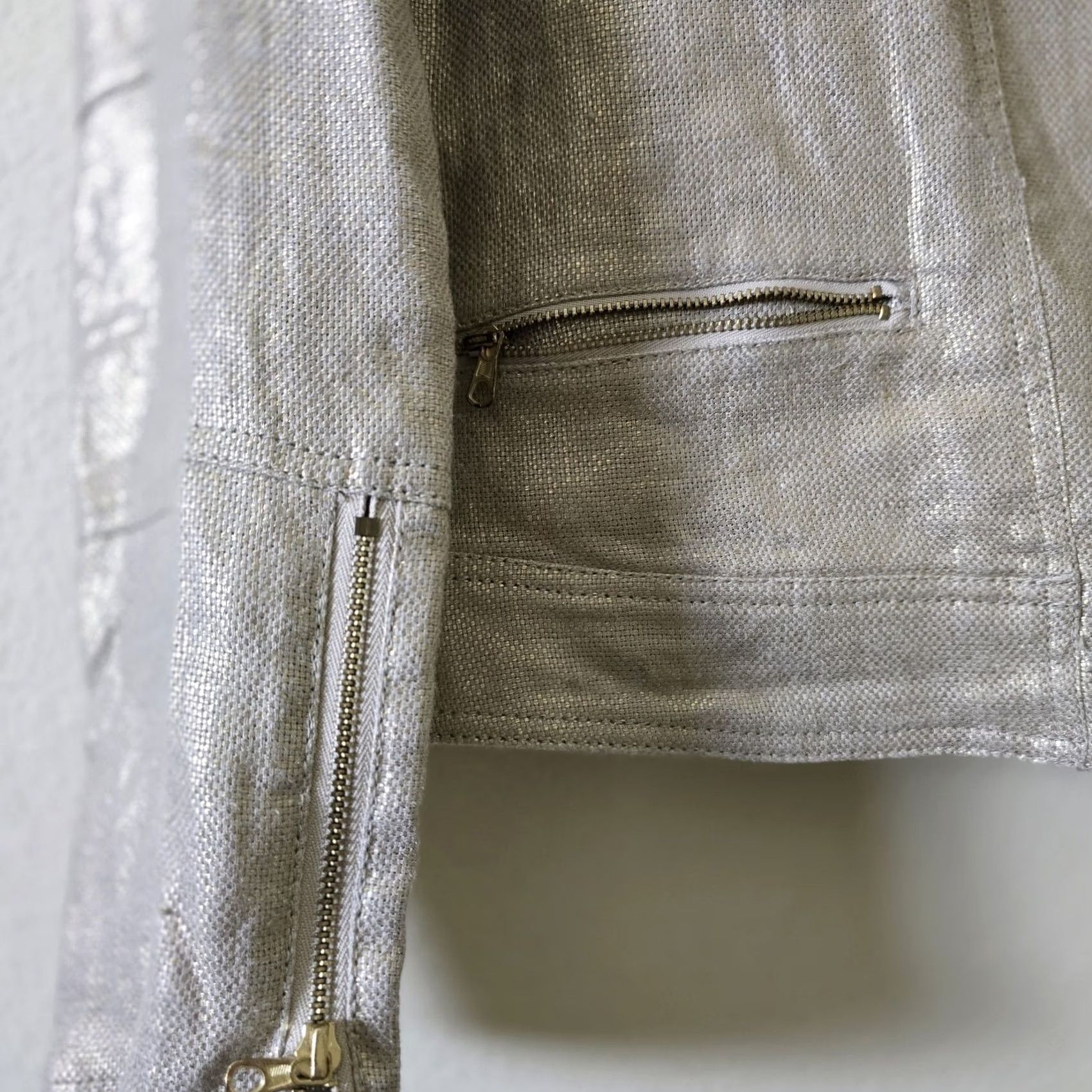 Vintage Chico's Jacket Womens 1 Medium Champagne Gold Metallic Linen Asymmetric Zip Size ONE SIZE - 2 Thumbnail