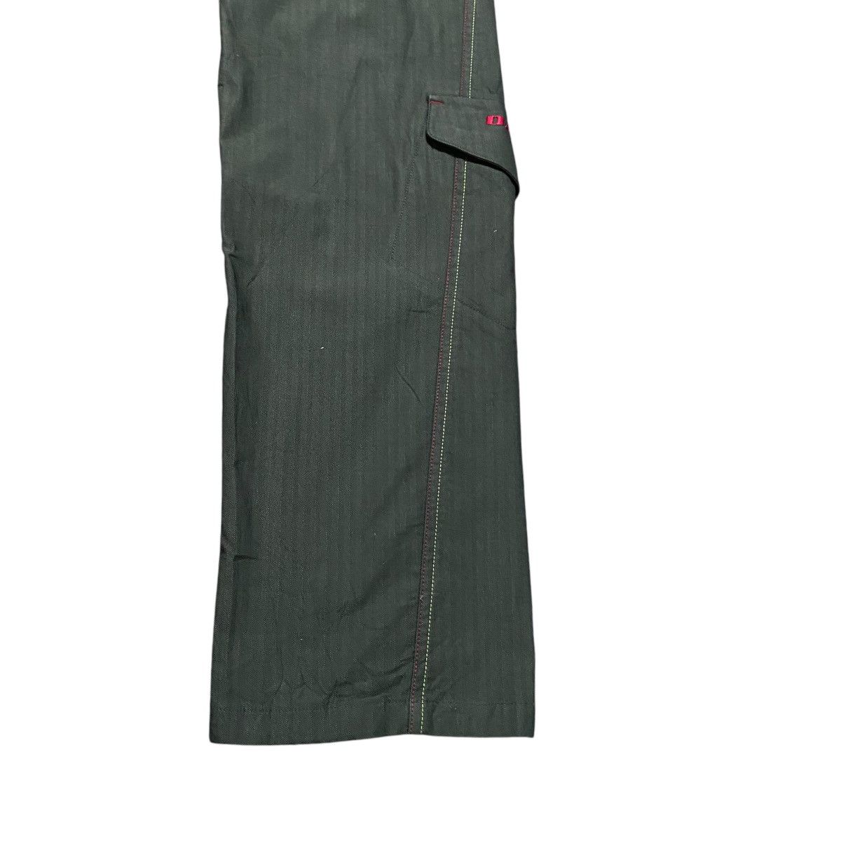 Oakley Vintage Oakley Cargo Pants Size US 31 - 16 Thumbnail