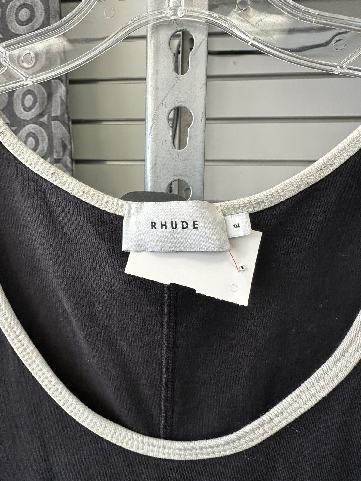 Rhude Rhude White & Black cursive Tank Top XXL side logo Size US XXL / EU 58 / 5 - 3 Thumbnail