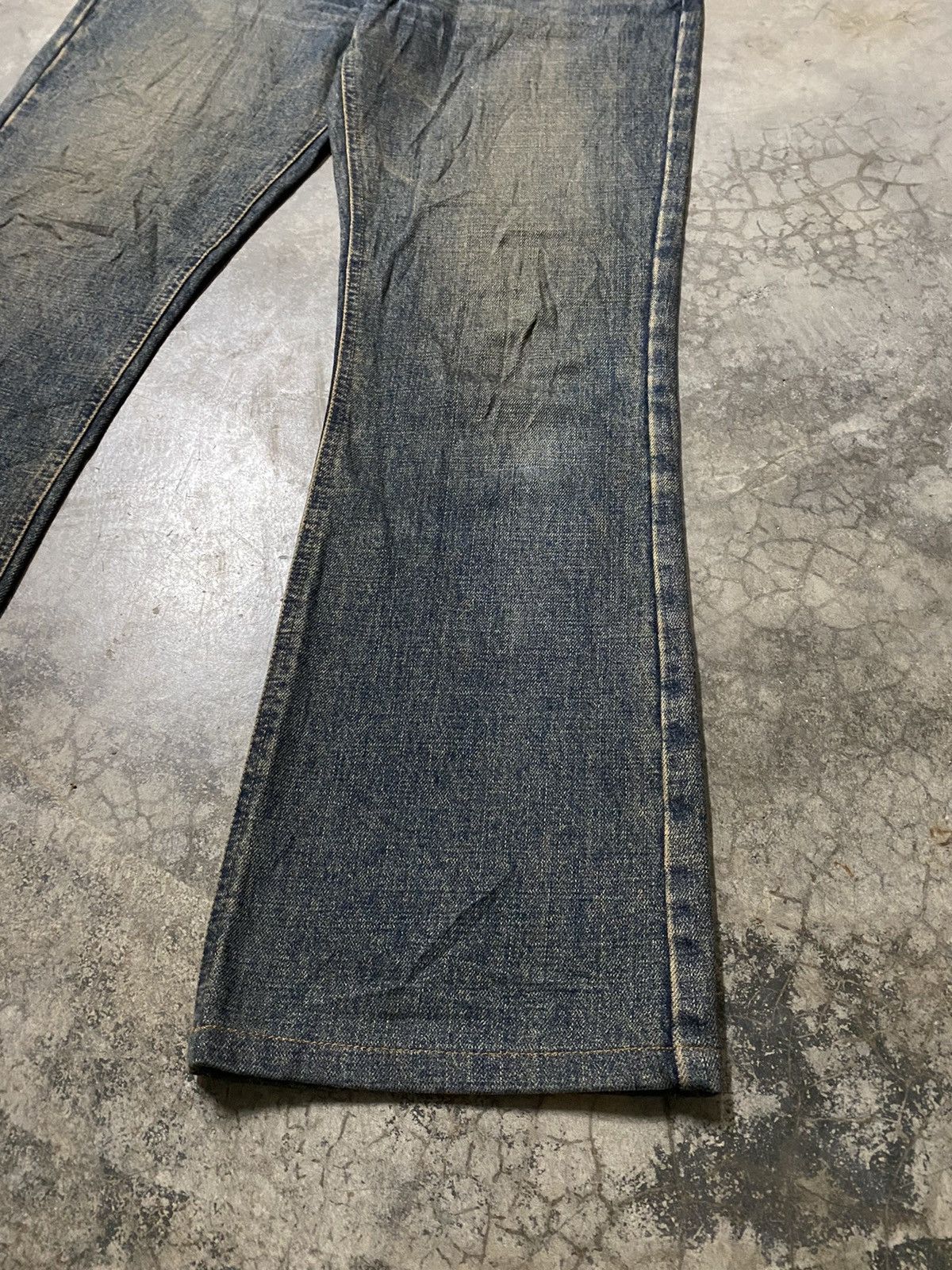Japanese Brand Flare Jeans Japanese Bobson Mud Rusty Distressed Baggy Jeans Size US 31 - 3 Thumbnail