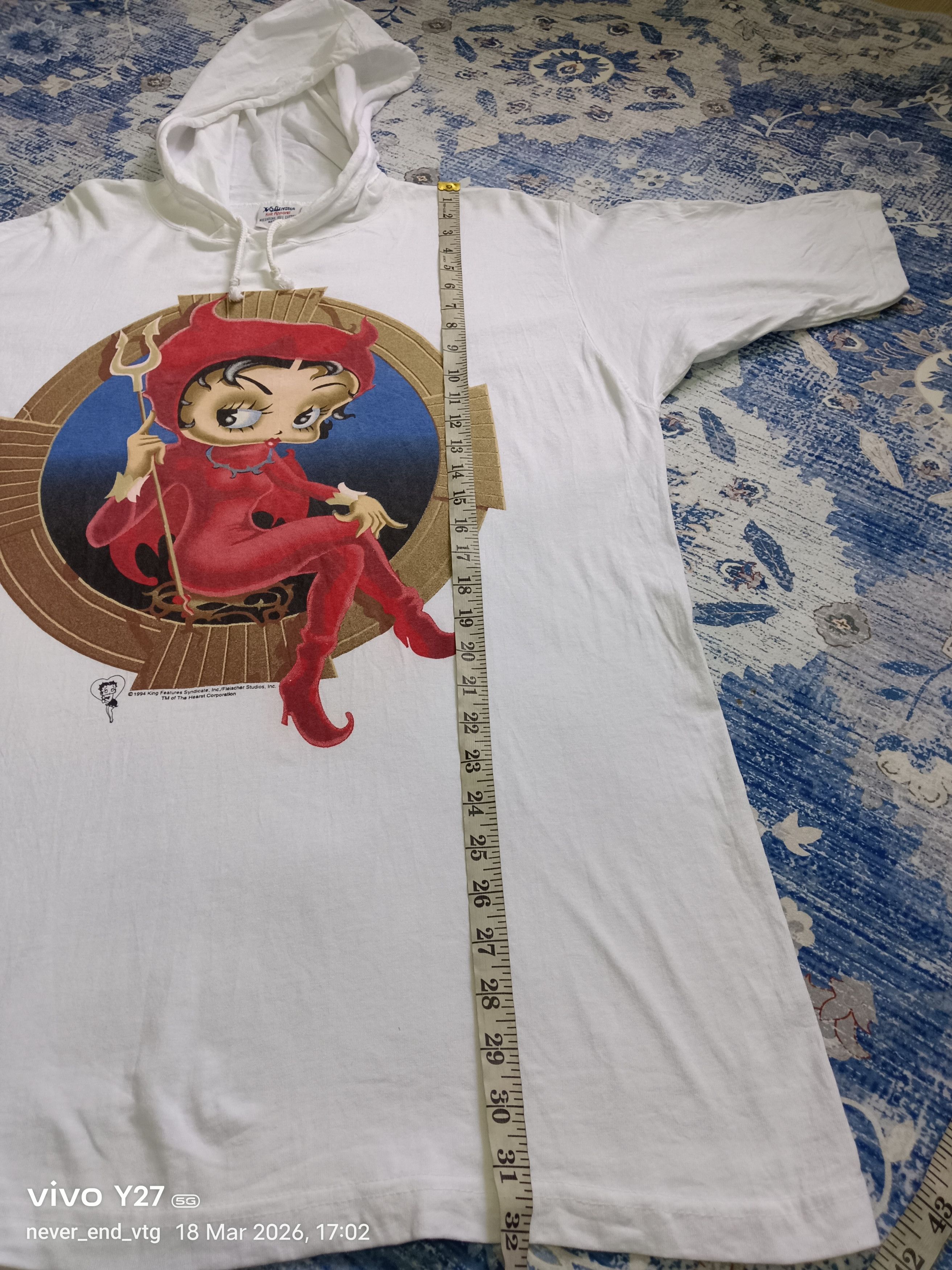 Vintage Vintage Betty Boop Size US L / EU 52-54 / 3 - 8 Thumbnail