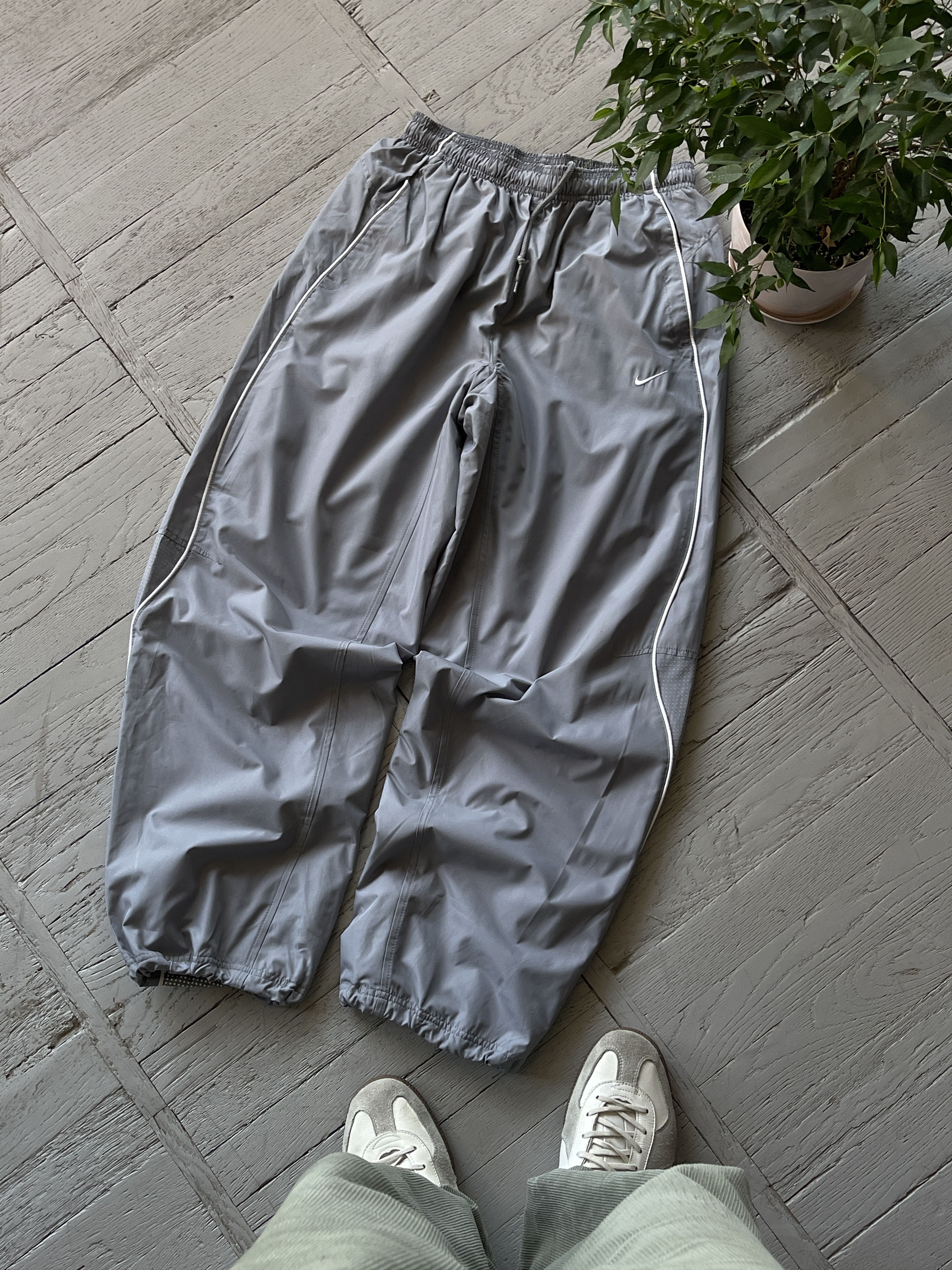 mens nike nylon track pants