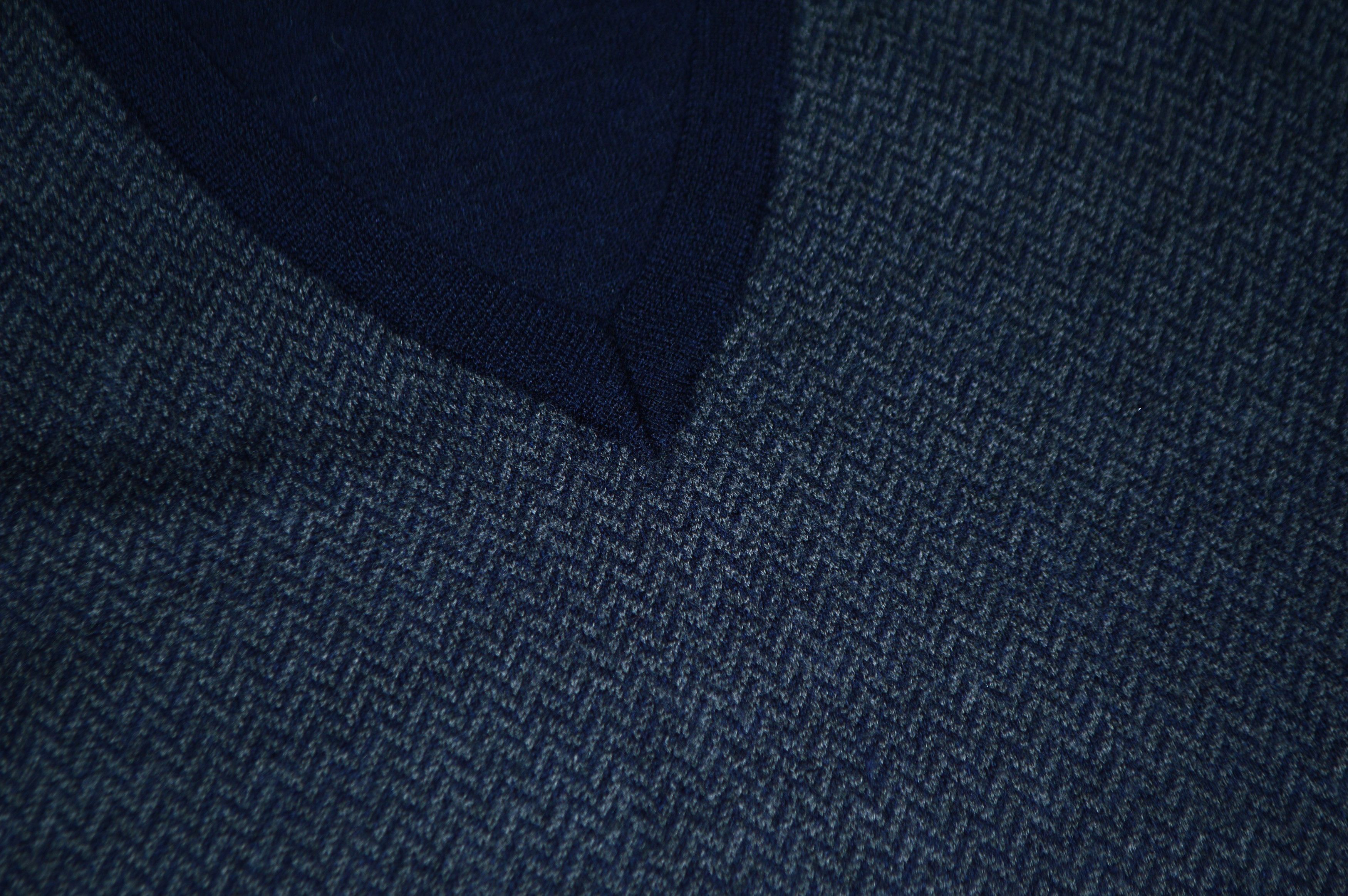 Corneliani Corneliani Herringbone Blue Wool V-Neck Jumper Sweater Size US XL / EU 56 / 4 - 3 Thumbnail