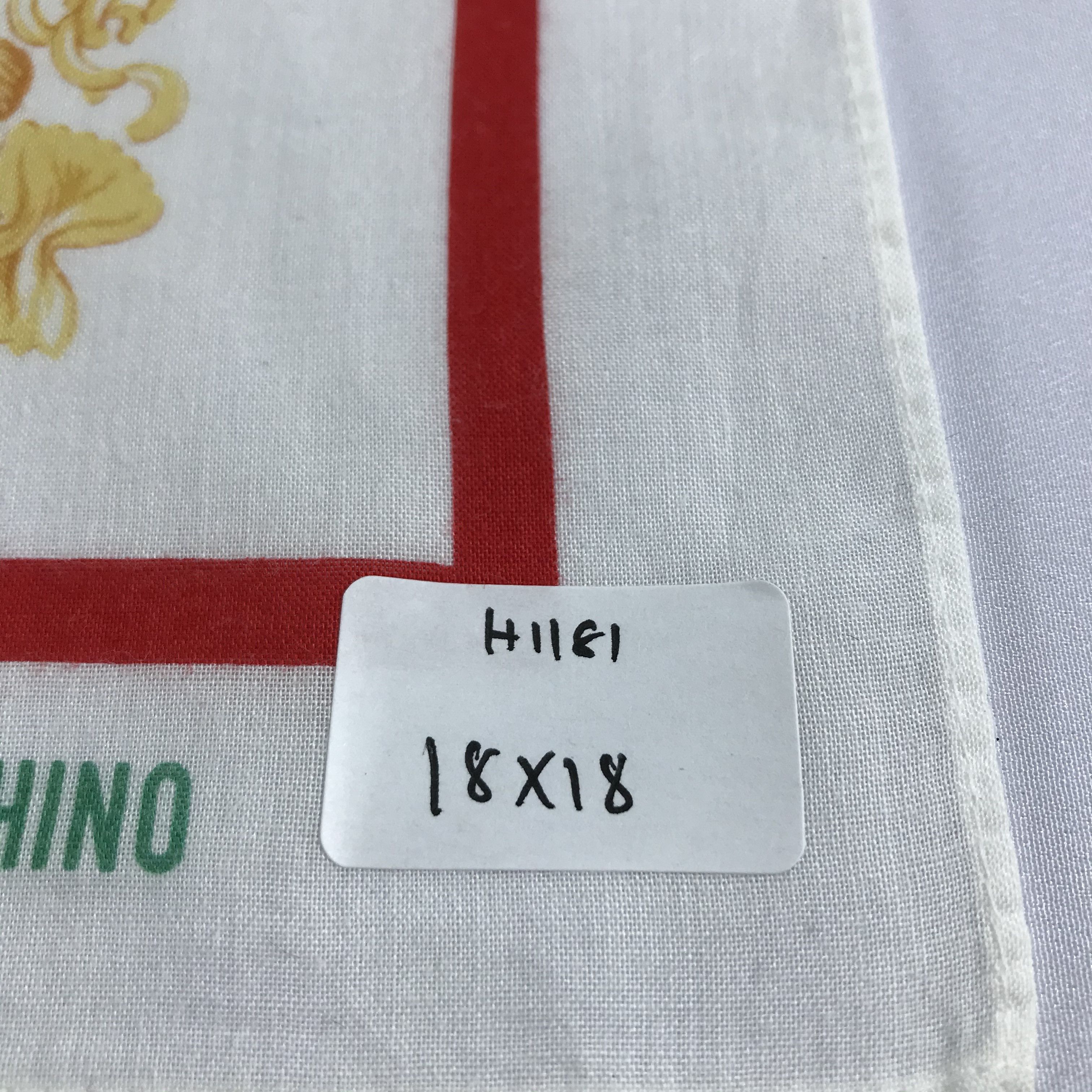 Moschino Moschino Handkerchief Neckerchief Bandana H1181 Size ONE SIZE - 4 Thumbnail