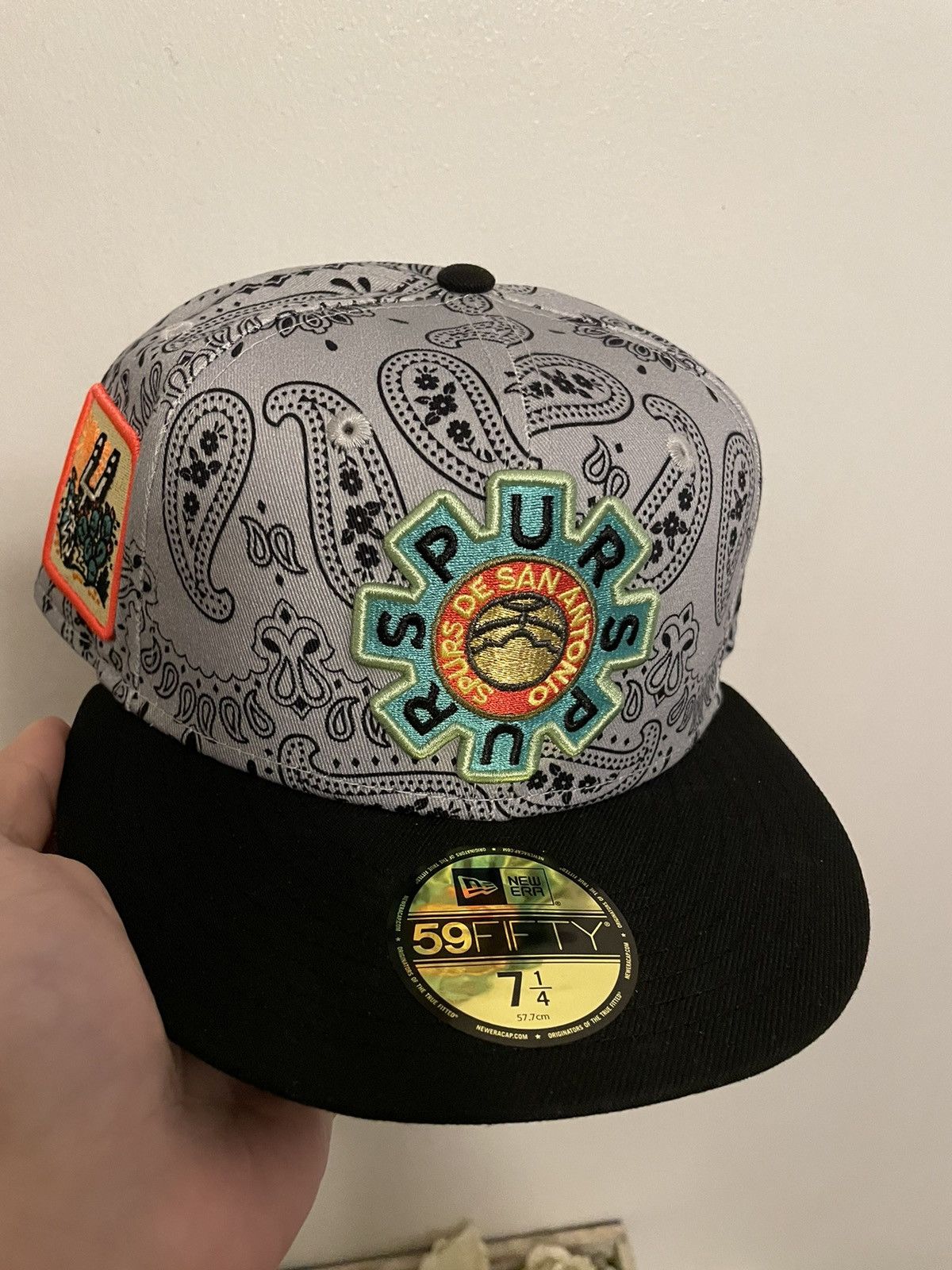 image of Myfitteds San Antonio Spurs De San Antonio Paisley Wemby Ins in Grey, Men's