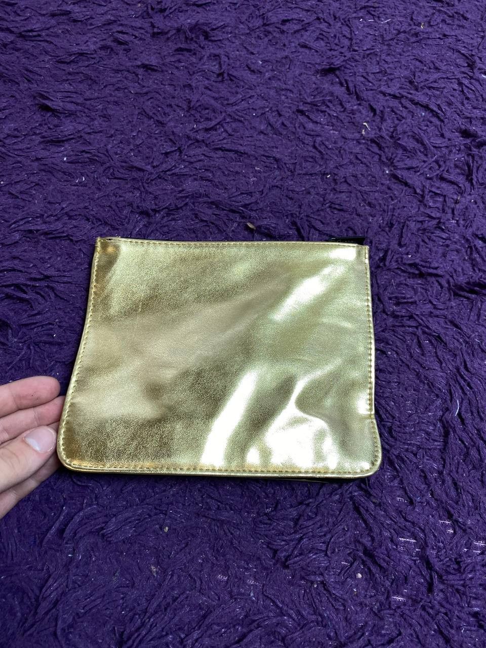 Yves Saint Laurent Yves Saint Laurent YSL Faux Leather Makeup Bag Size ONE SIZE - 8 Thumbnail