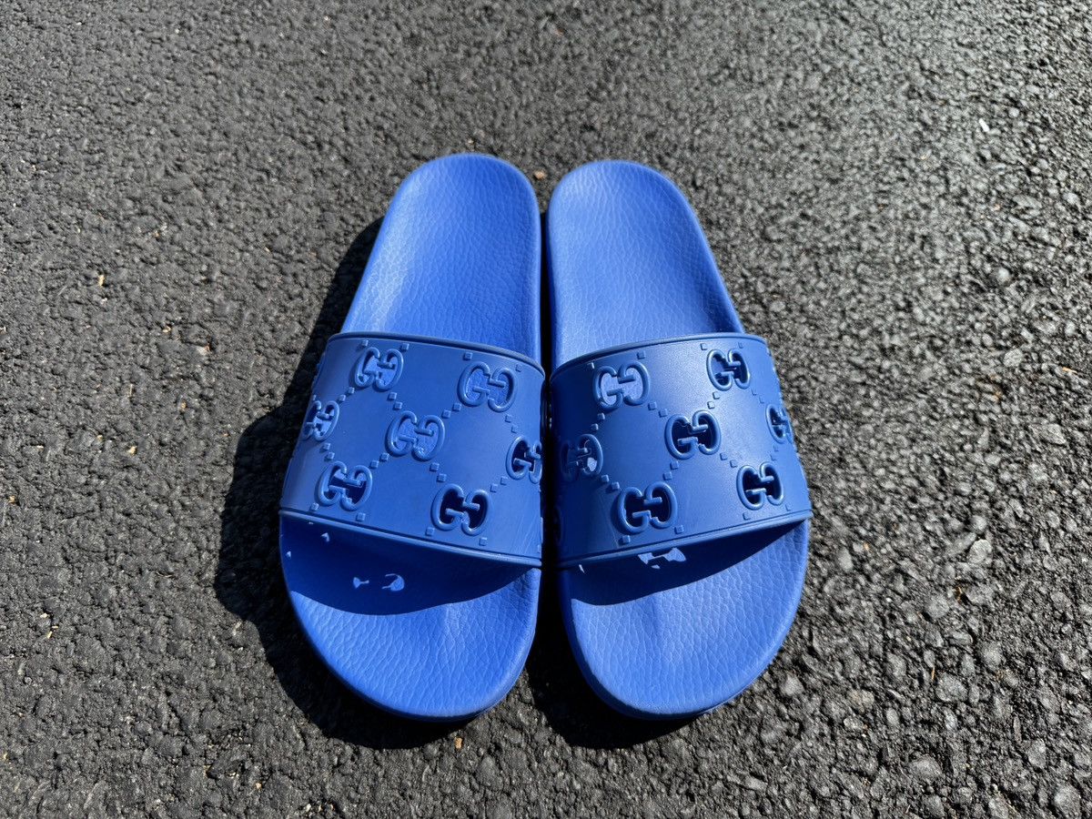 NIB Gucci Rubber Slide Sandals Blue with White GG Logo UK9 US9.5 Gucci Rubber Slide in Blue | Lyst main image 3