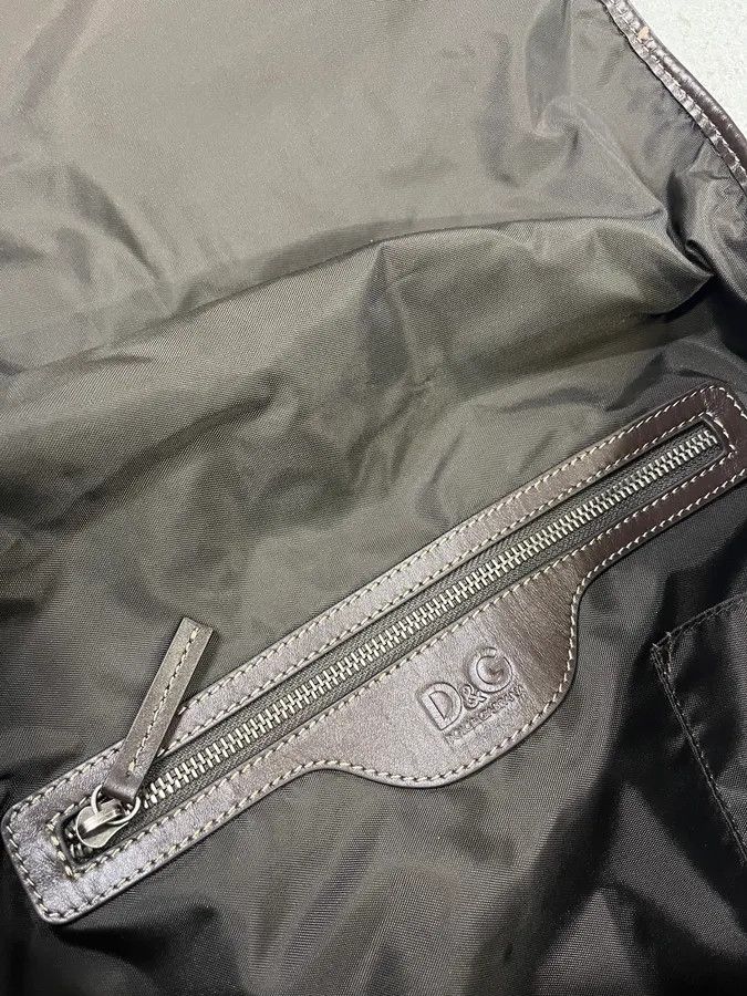 Dolce & Gabbana 2000s Dolce & Gabbana Beige Canva Cargo Shoulder Bag Size ONE SIZE - 10 Thumbnail