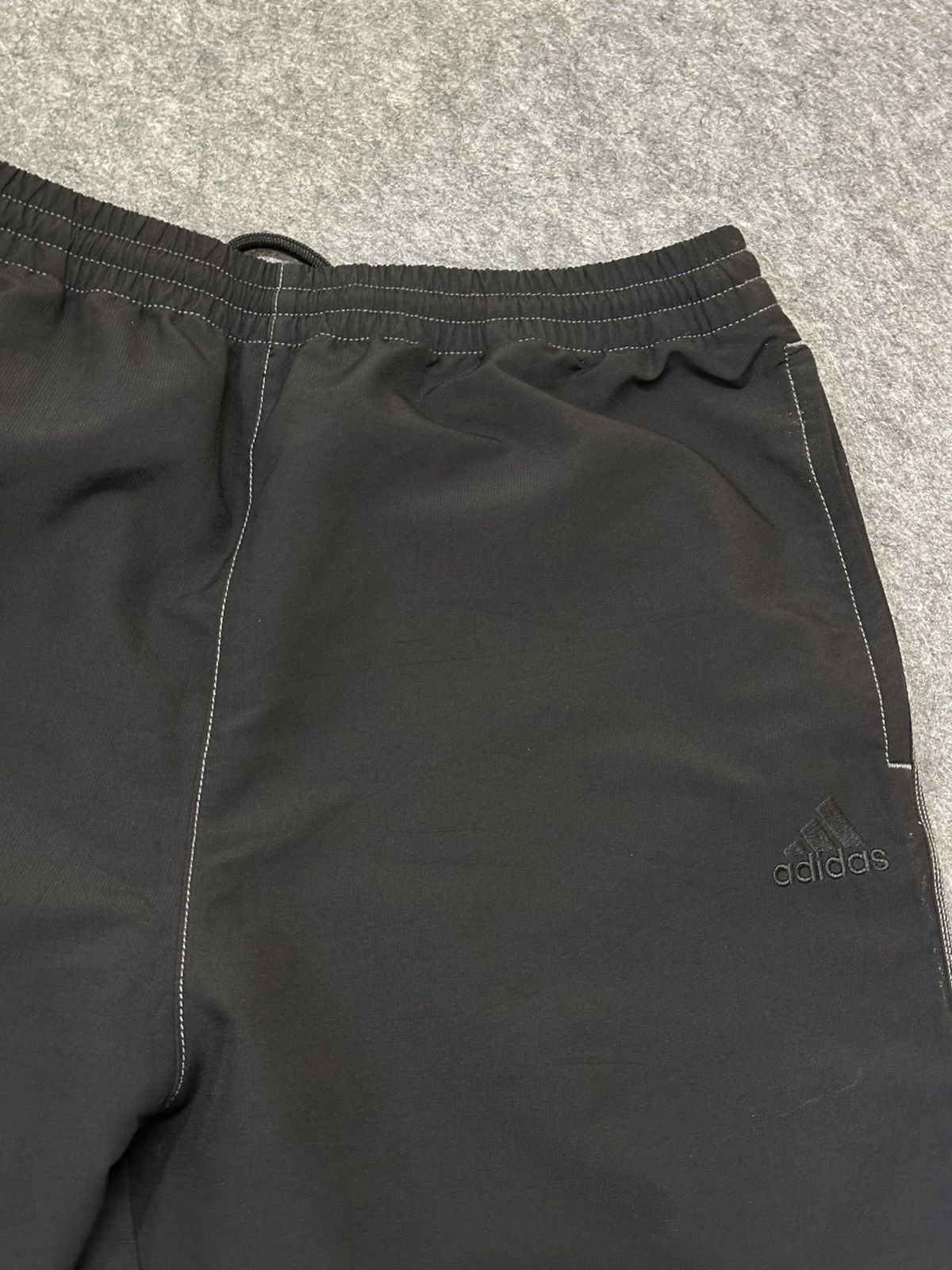 Adidas Adidas black three-quarter length training pants. Size US 31 - 6 Thumbnail