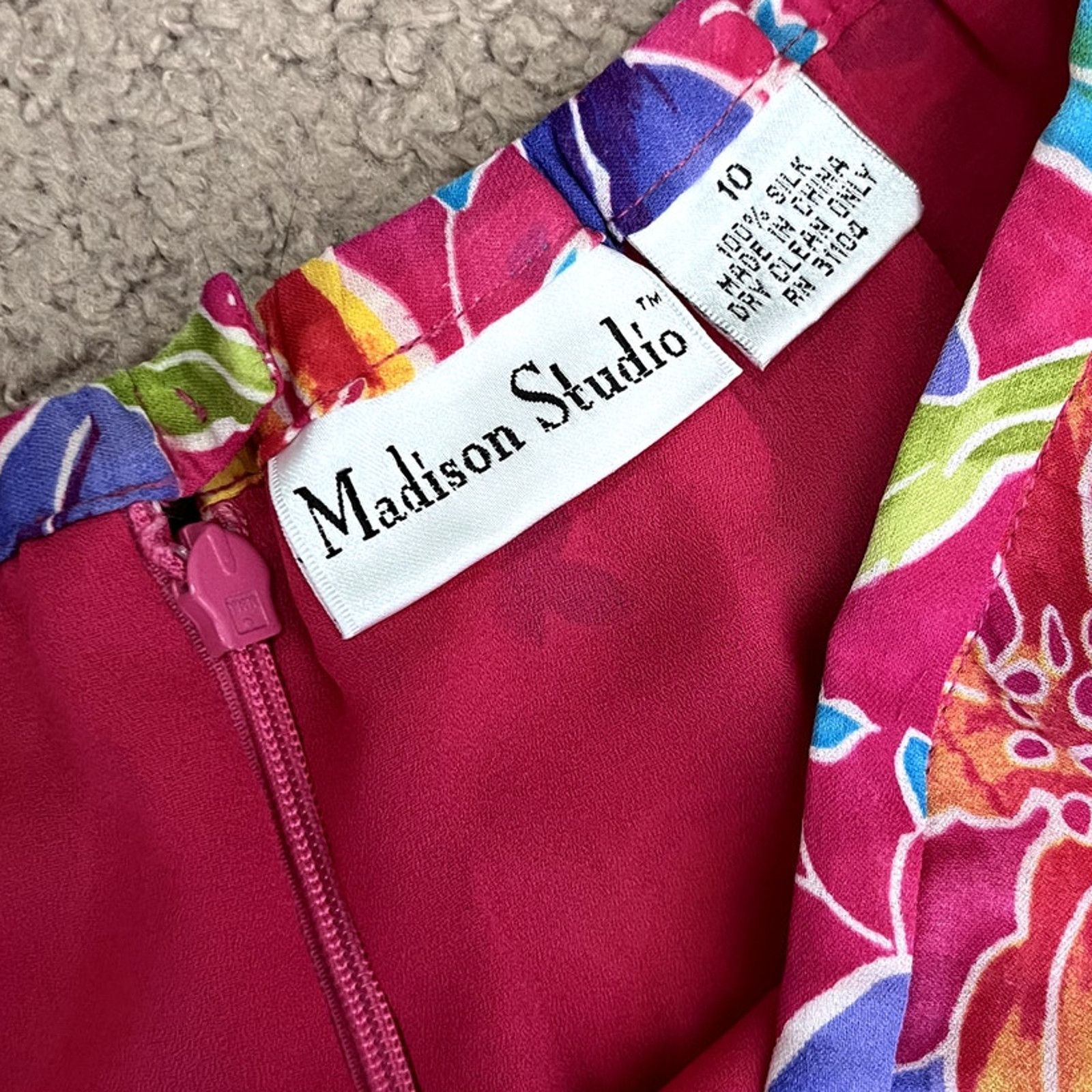 Vintage Vintage Vibrant Floral Madison Studio Silk Skirt 10 Size 32" / US 10 / IT 46 - 6 Thumbnail