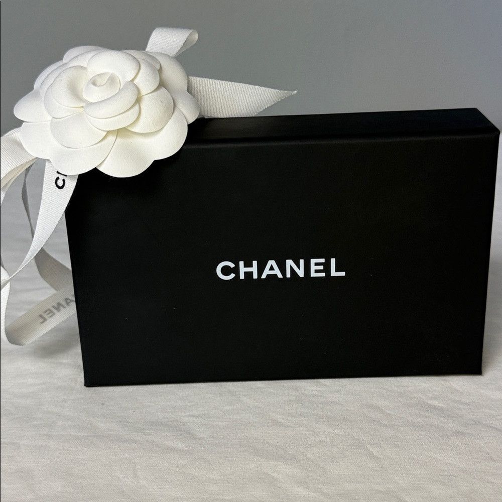 Chanel Chanel 19 Black Lambskin Quilted Chain CC Card Holder NIB L Size ONE SIZE - 8 Thumbnail
