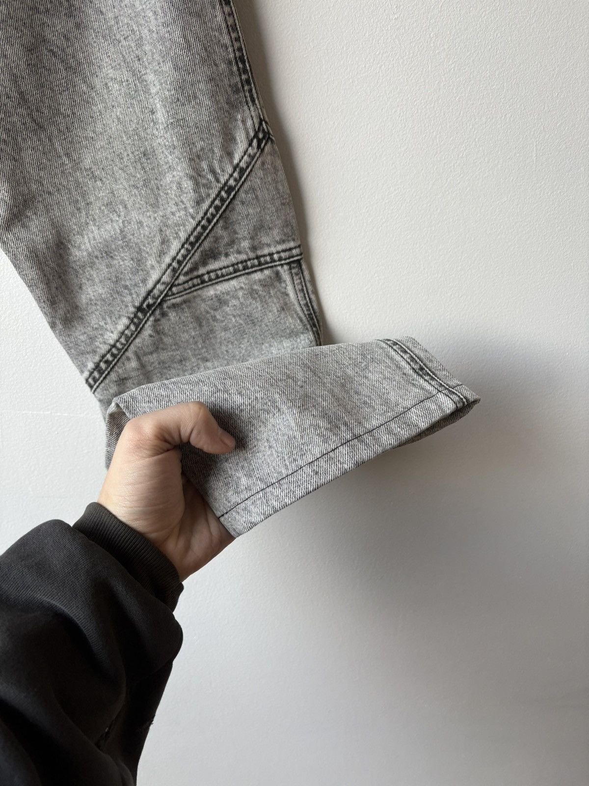 Givenchy Givenchy light grey biker denim Size US 29 - 4 Thumbnail