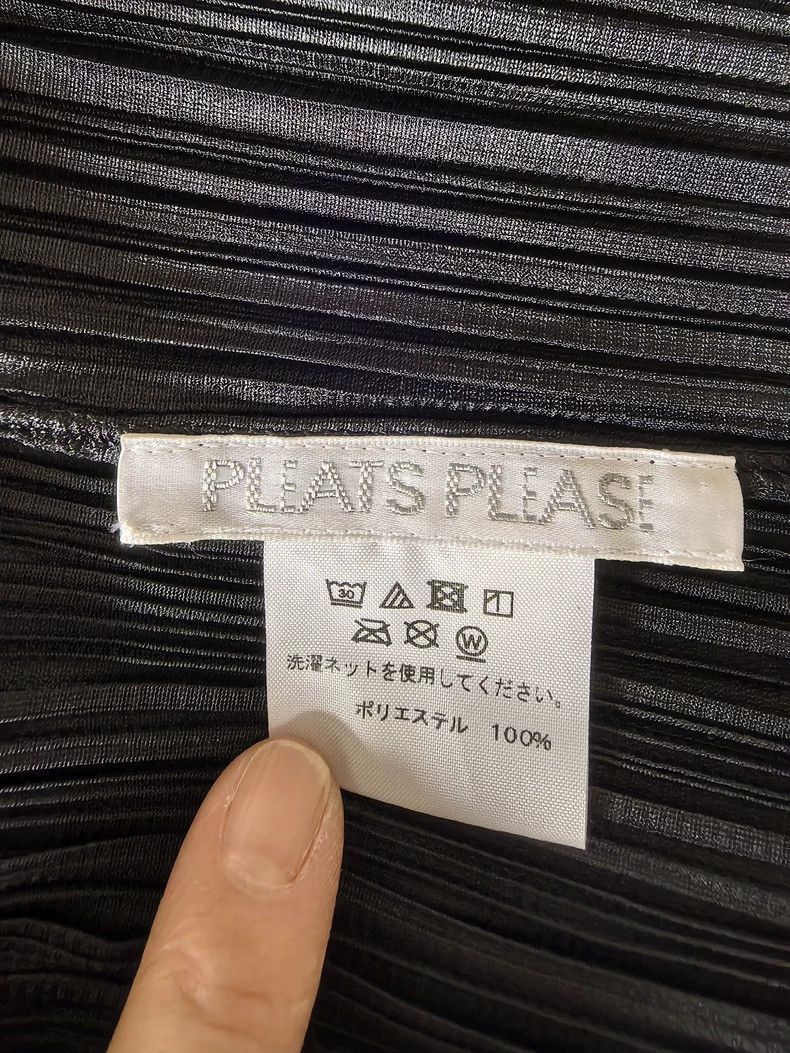 Issey Miyake Issey Miyake size:3 Black pleated coat Size M / US 6-8 / IT 42-44 - 4 Thumbnail