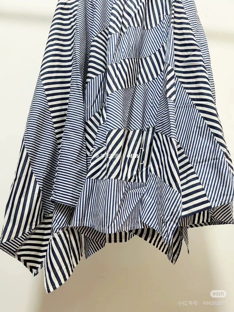 Comme des Garcons Comme Des Garcons size S Irregular blue and white striped Size 24" / US 00 / IT 34 - 2 Thumbnail