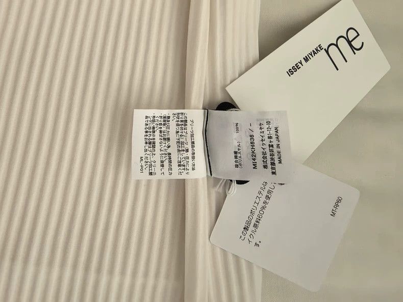 Issey Miyake Issey Miyake size:one size White pleated sleeveless dress Size XS / US 0-2 / IT 36-38 - 3 Thumbnail