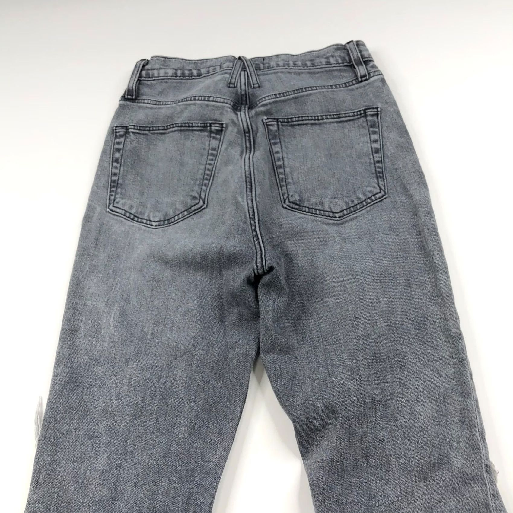 SLVRLAKE SLVRLAKE Jeans High Rise Beatnik Ankle 26 Gray Distressed 5-Pocket Cotton Elastane Women's Sized 26 Inseam 26 Size 42" / US 20 - 3 Thumbnail