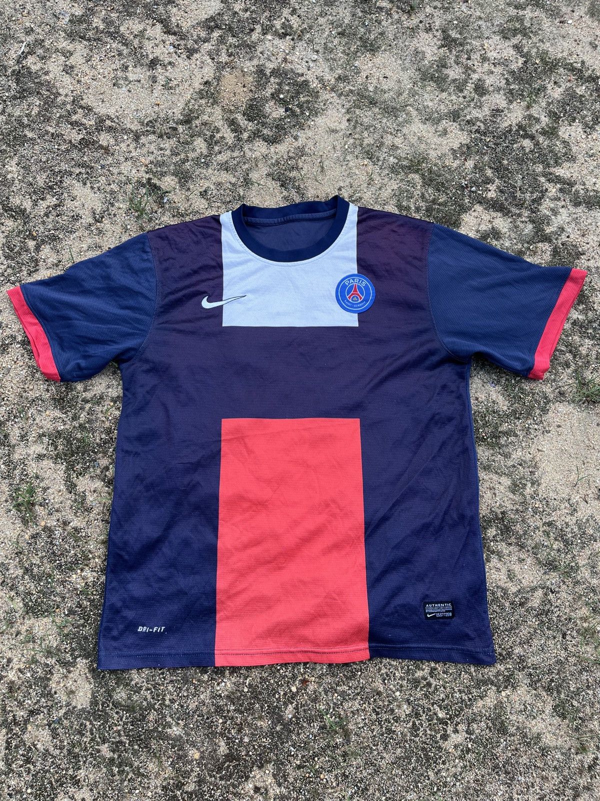 Vintage Vintage PSG FC Size US L / EU 52-54 / 3 - 2 Thumbnail