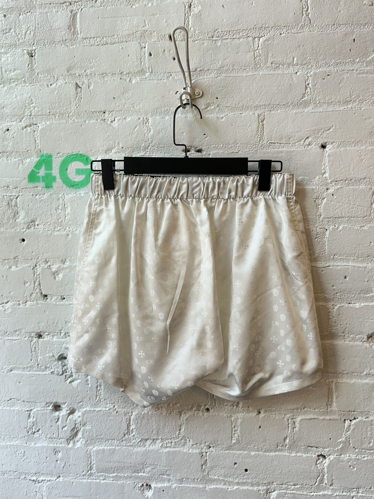 Chrome Hearts CHROME HEARTS SILK PRINT SHORTS Size 28" / US 6 / IT 42 - 3 Thumbnail