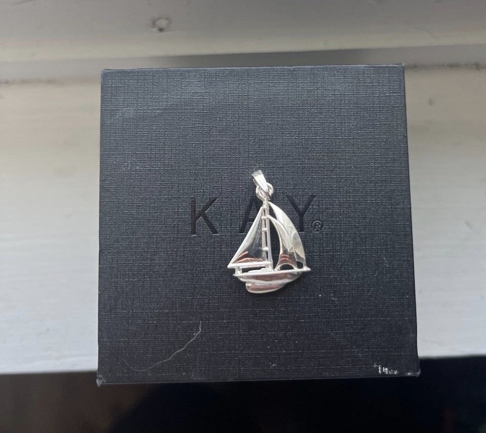 Jewelry 10k white gold sailboat pendant Size ONE SIZE - 1 Thumbnail