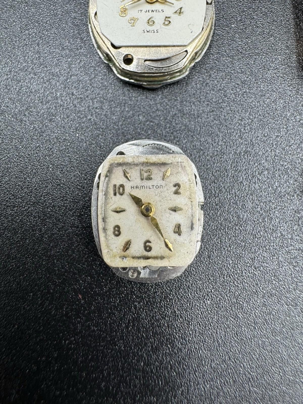 The Unbranded Brand Watch Movements Lot of 4 Hamilton Benrus Riviera Hoga 17J Size ONE SIZE - 2 Thumbnail