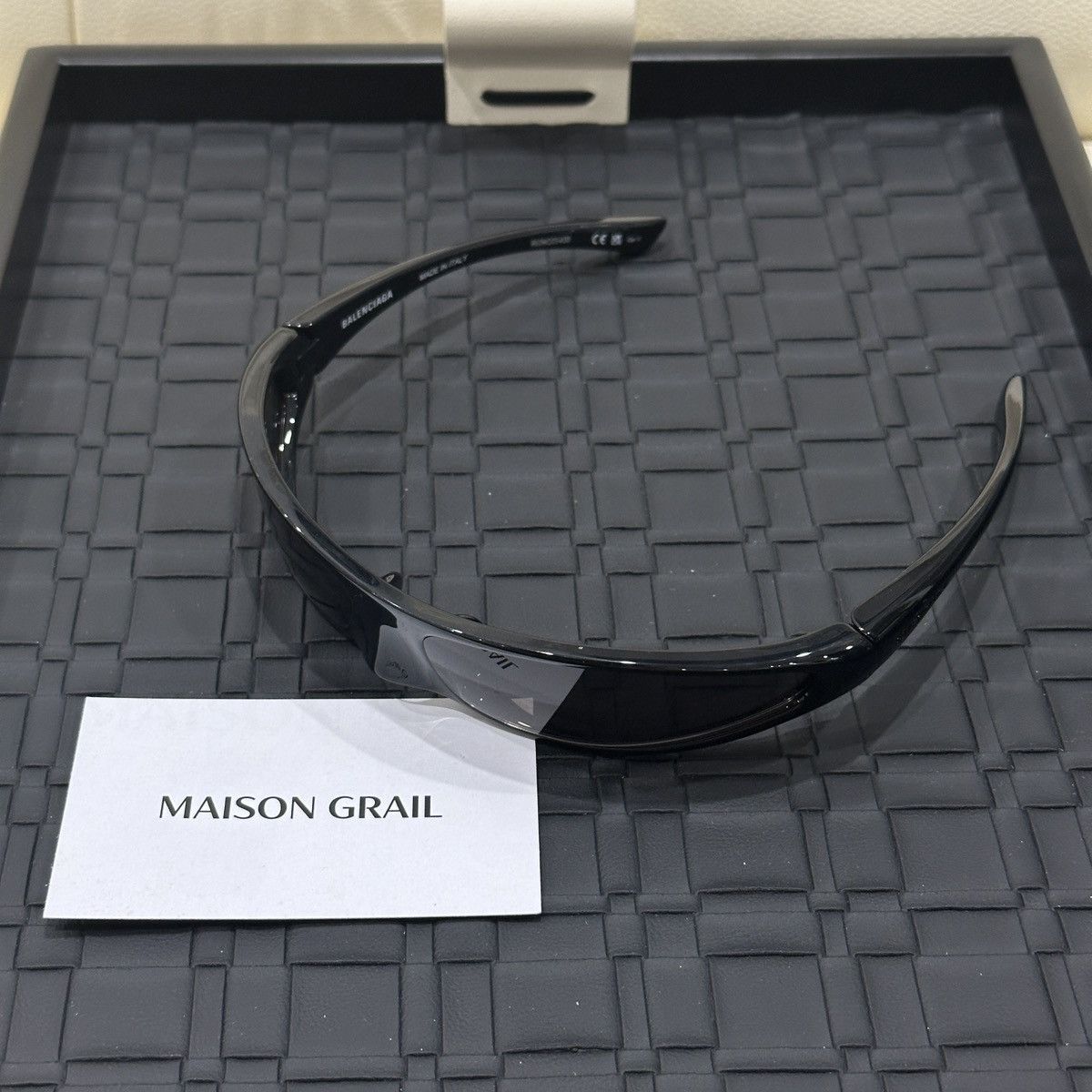 Balenciaga BALENCIAGA BB0383S 001 SUNGLASSES Size ONE SIZE - 3 Thumbnail