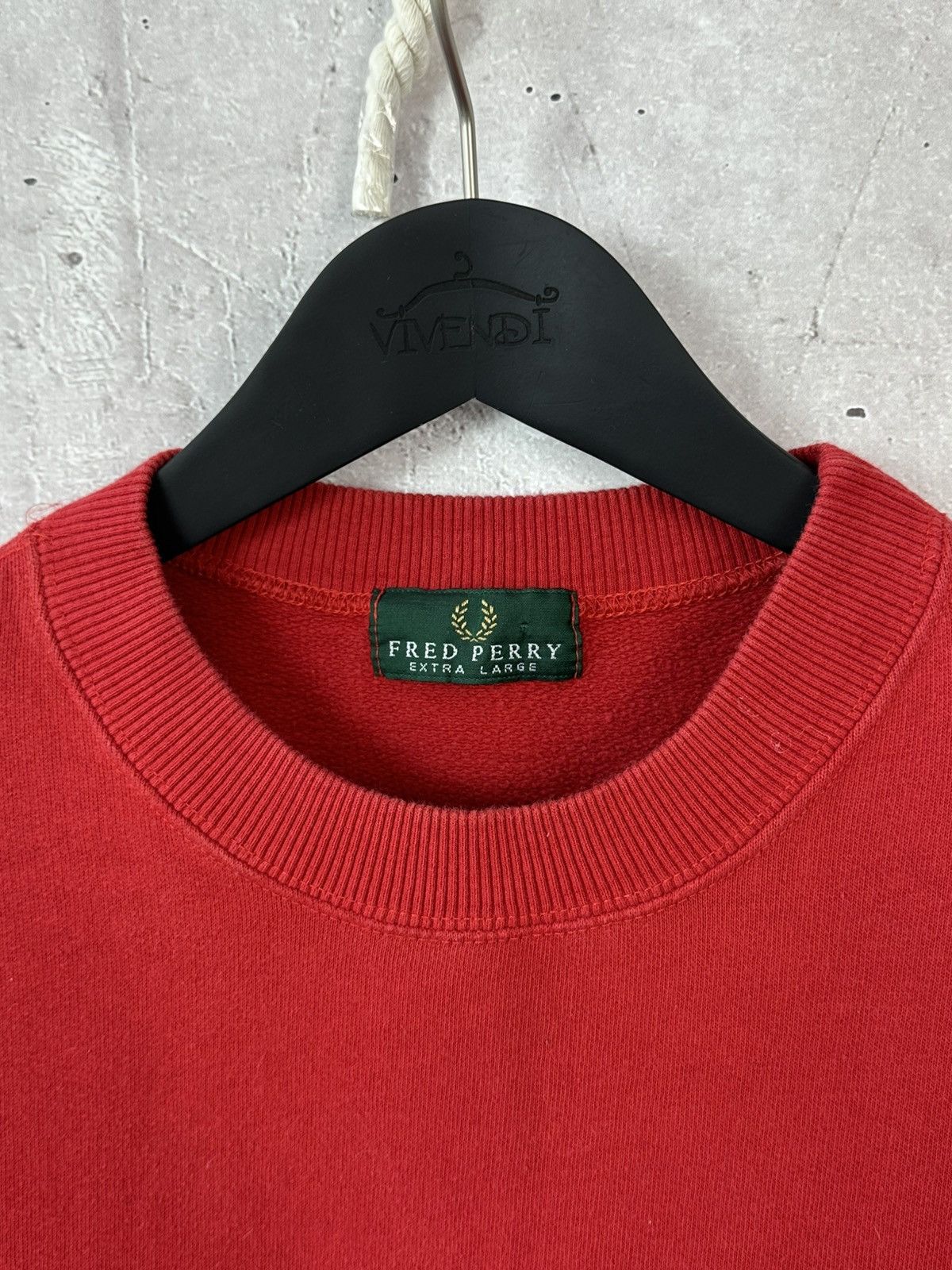 Fred Perry Fred Perry Vintage Red Logo Crew Neck Cotton Sweatshirt Size US XL / EU 56 / 4 - 6 Thumbnail