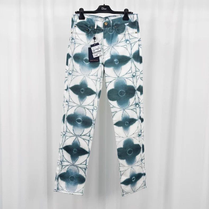 Louis Vuitton Louis Vuitton Ink and wash three-flower full-print denim t Size US 30 / EU 46 - 1 Thumbnail