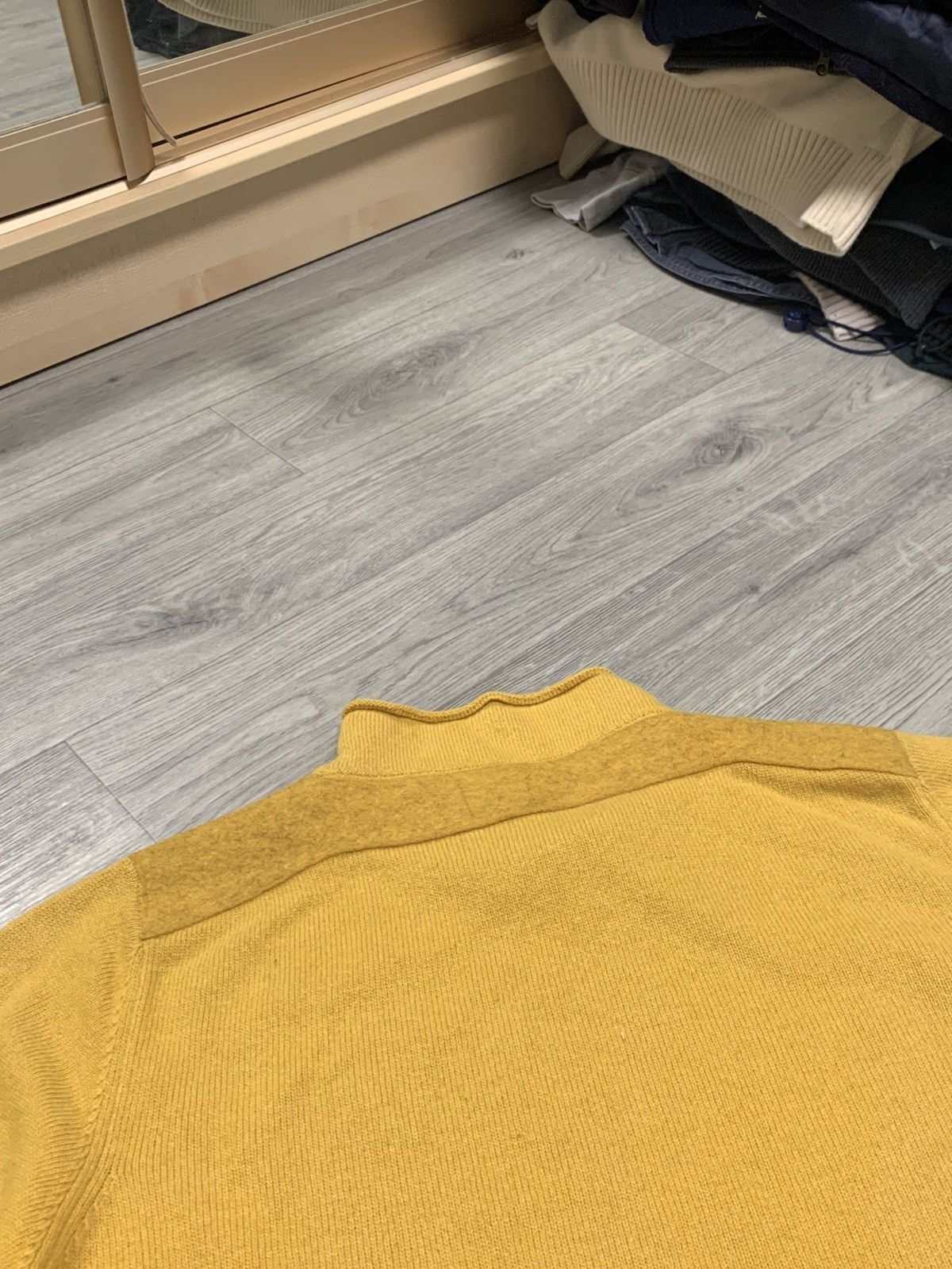 Vintage Stone Island Yellow Lambswool Knit Jumper L/S Size M Size US L / EU 52-54 / 3 - 10 Thumbnail