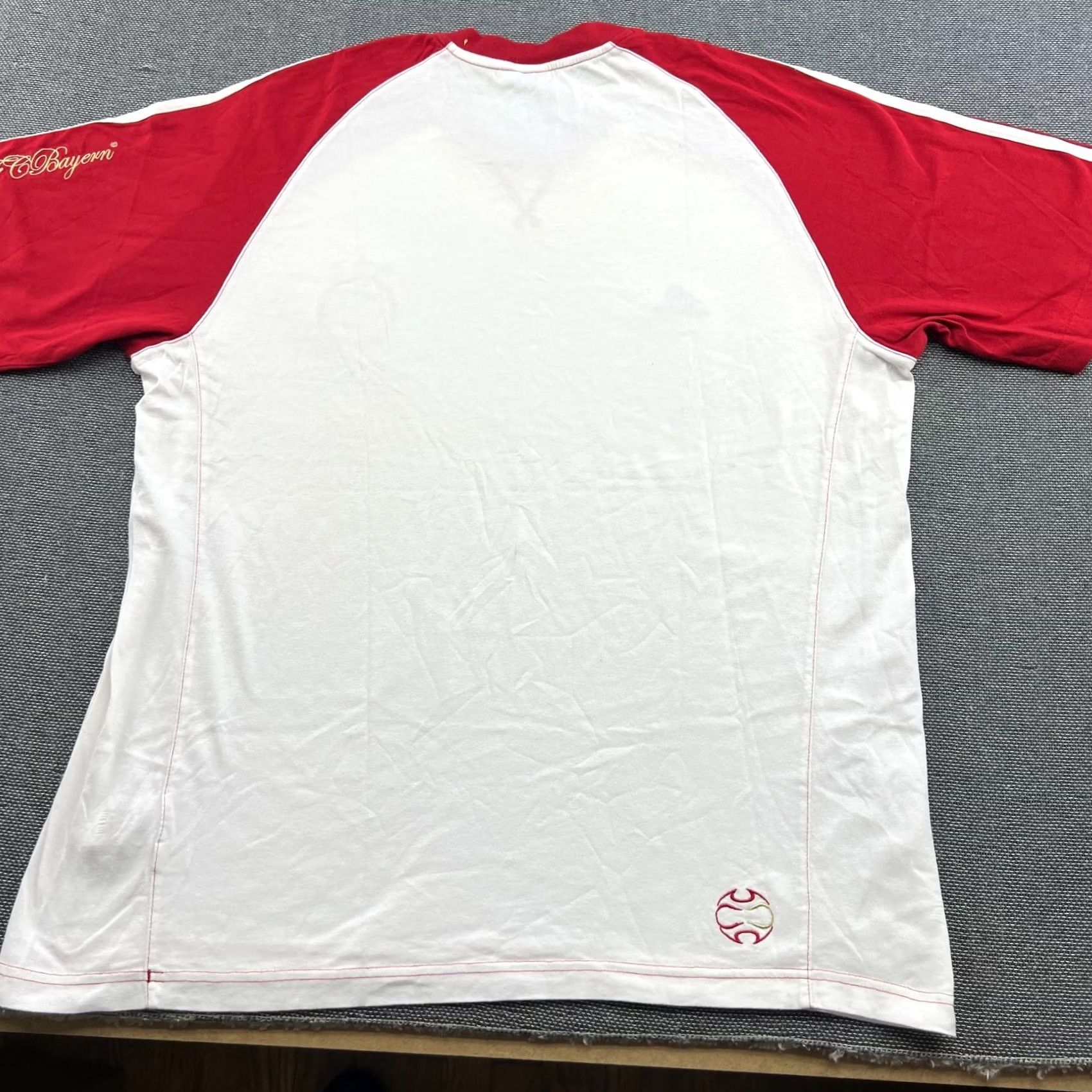 Adidas Bayern Munchen 2007 Training Football Jersey Adidas Mens XL Short Sleeve Multicolor Moisture Wicking Quick Dry Activewear Casual Jersey Mens XL Adidas Size US XL / EU 56 / 4 - 3 Thumbnail