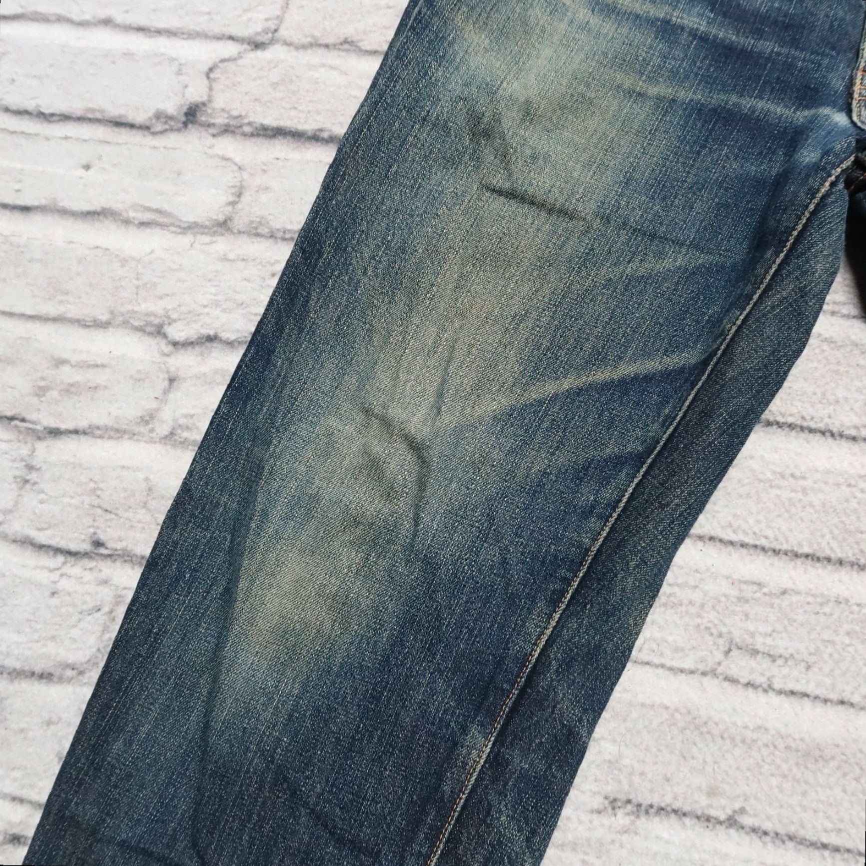 Comme des Garcons Girl VINTAGE Comme Des Garcons Homme Distressed Selvedge Denim Jeans Men 32x30 1/2 Dark Wash Denim 90s (if applicable) Distressed Womens? Size US 32 / EU 48 - 3 Thumbnail