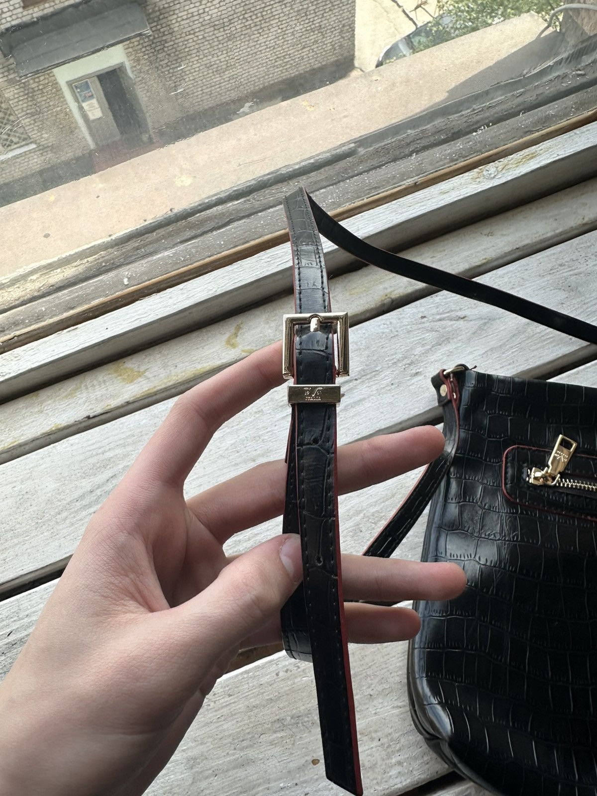 Japanese Brand 🚨Y2K 19v69 AVANT-GARDE 🚨mesh Japan style hand bag Y2K 90s Size ONE SIZE - 4 Thumbnail