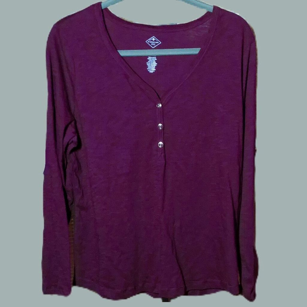 St. Johns Bay St. John's Bay Merlot Long Sleeve Henley Tee Size L / US 10 / IT 46 - 1 Thumbnail
