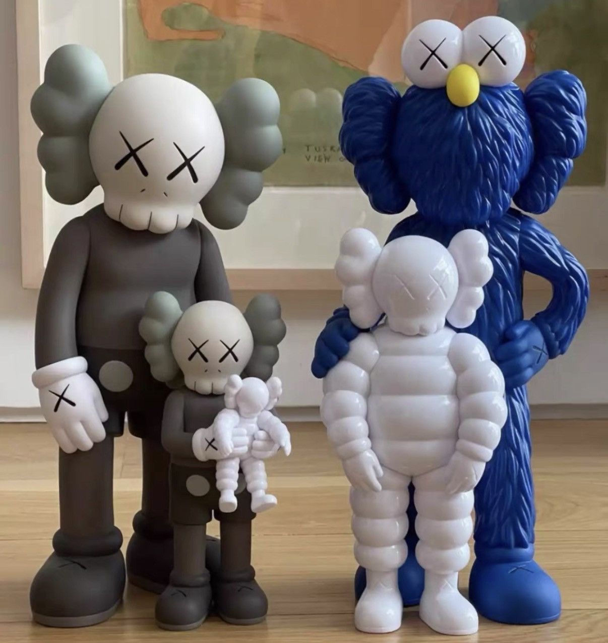 Kaws Kaws Family Figure Size ONE SIZE - 1 Thumbnail